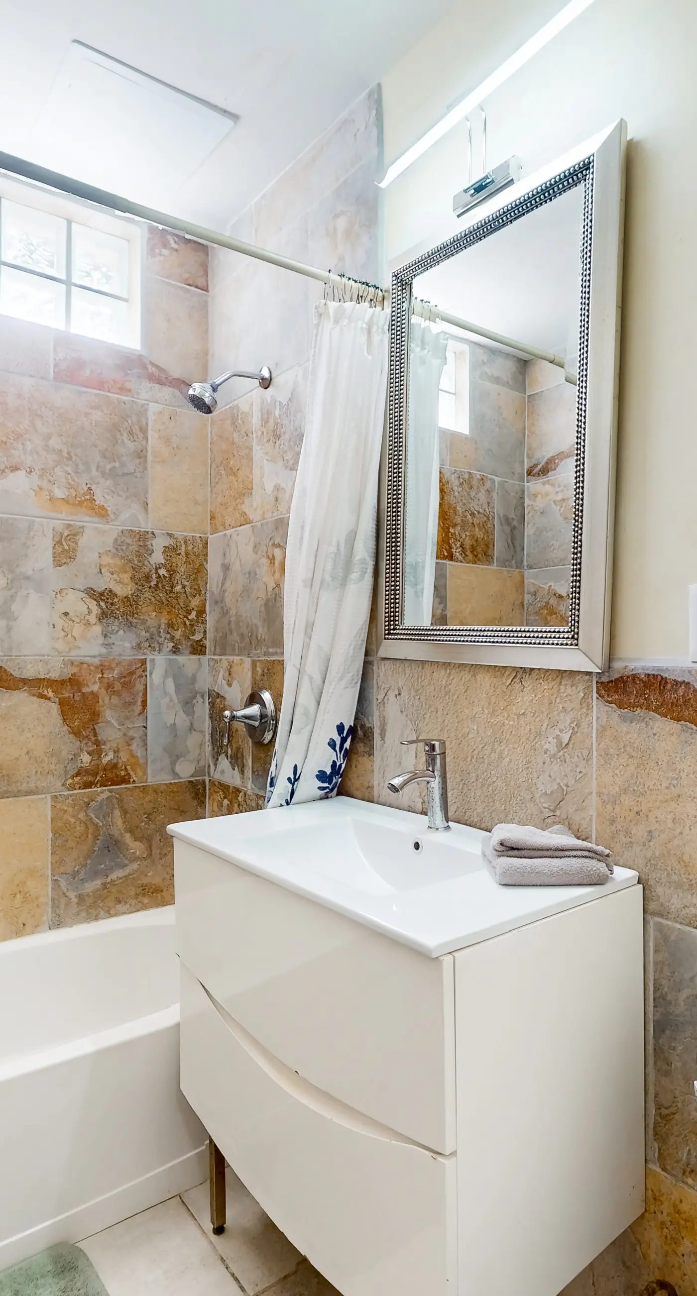 A1 at Blue Water Beach Villas