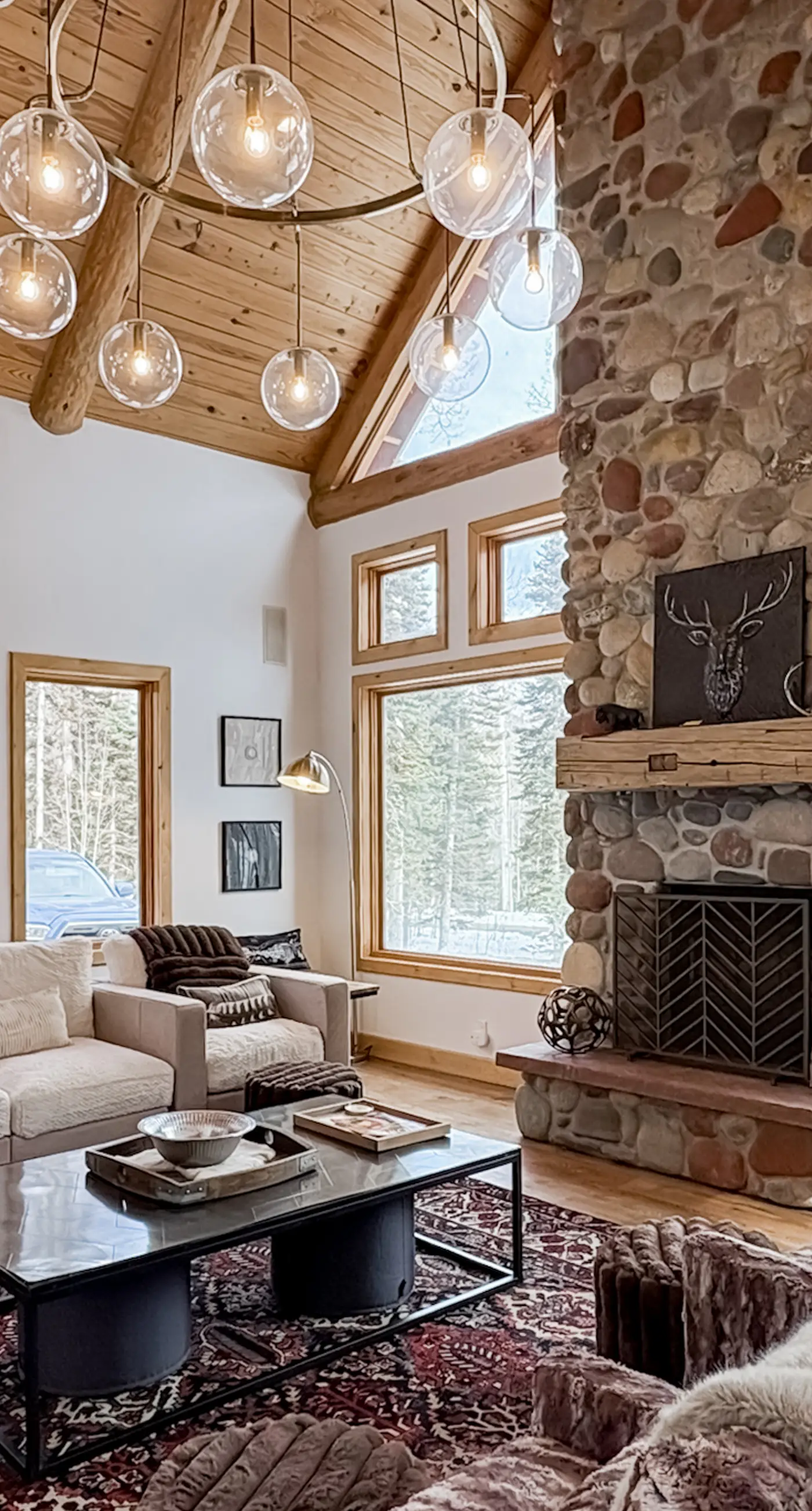 Palmyra 94 - Mountain Tranquility