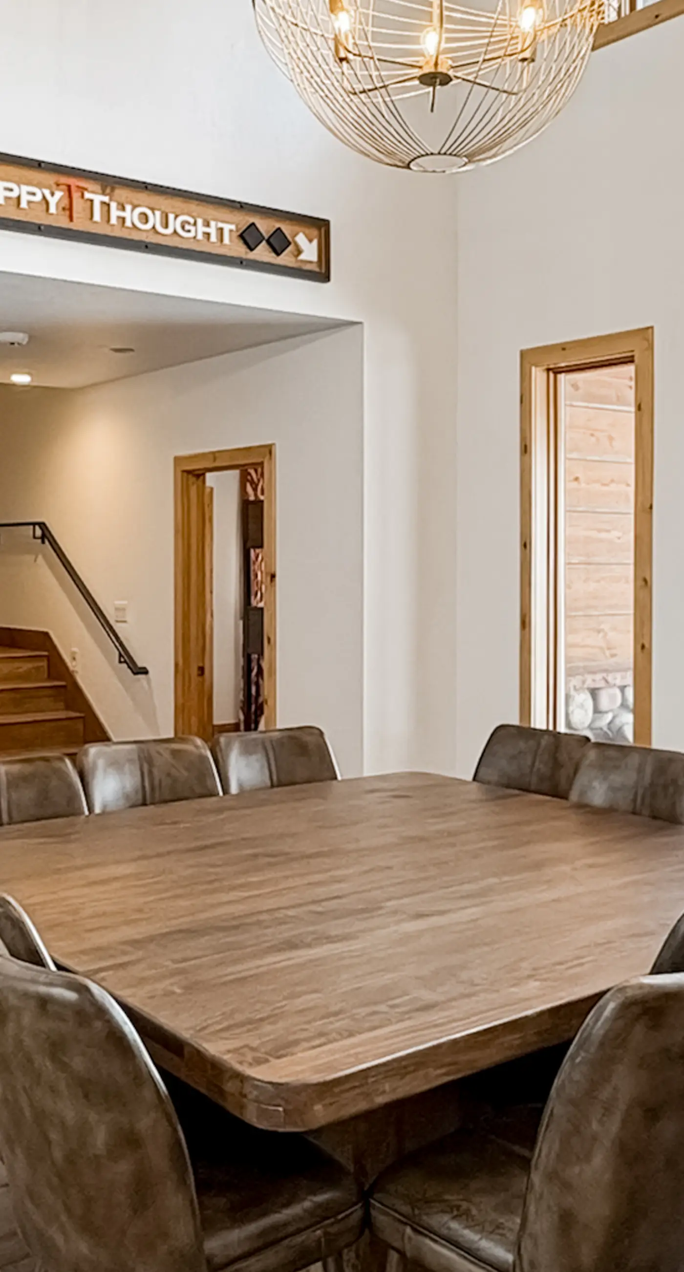 Palmyra 94 - Mountain Tranquility