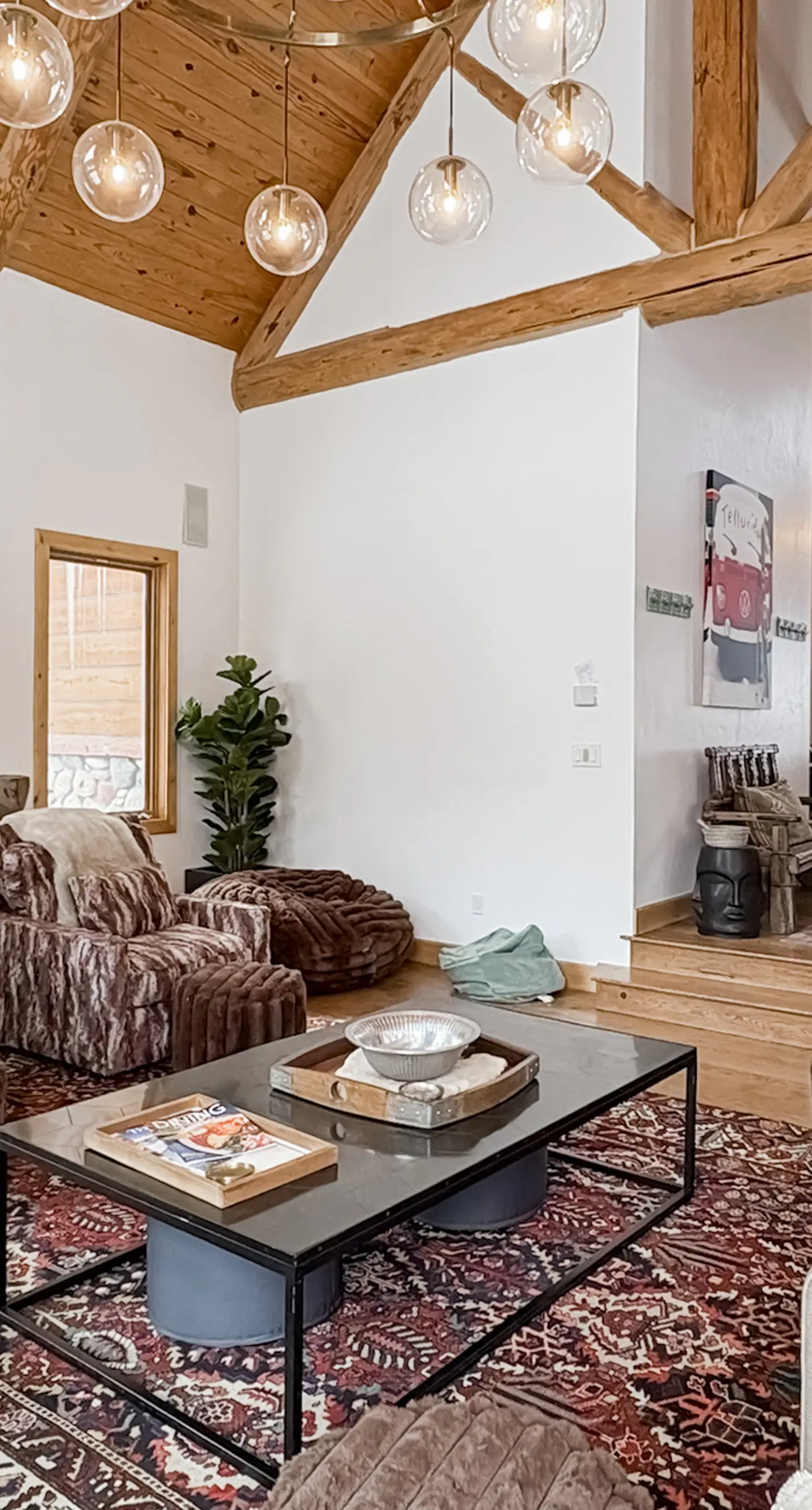 Palmyra 94 - Mountain Tranquility