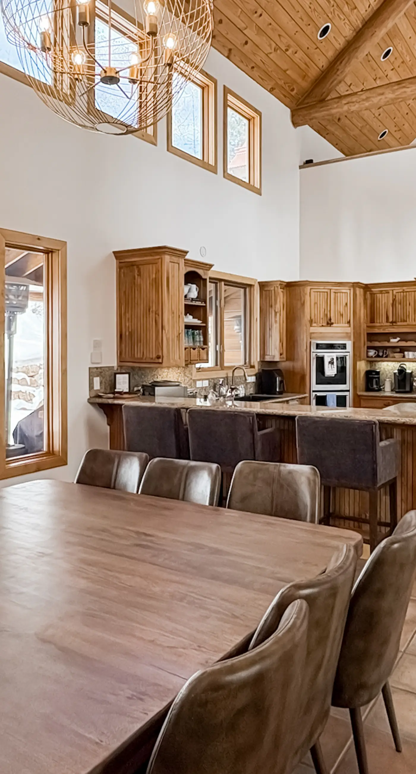 Palmyra 94 - Mountain Tranquility