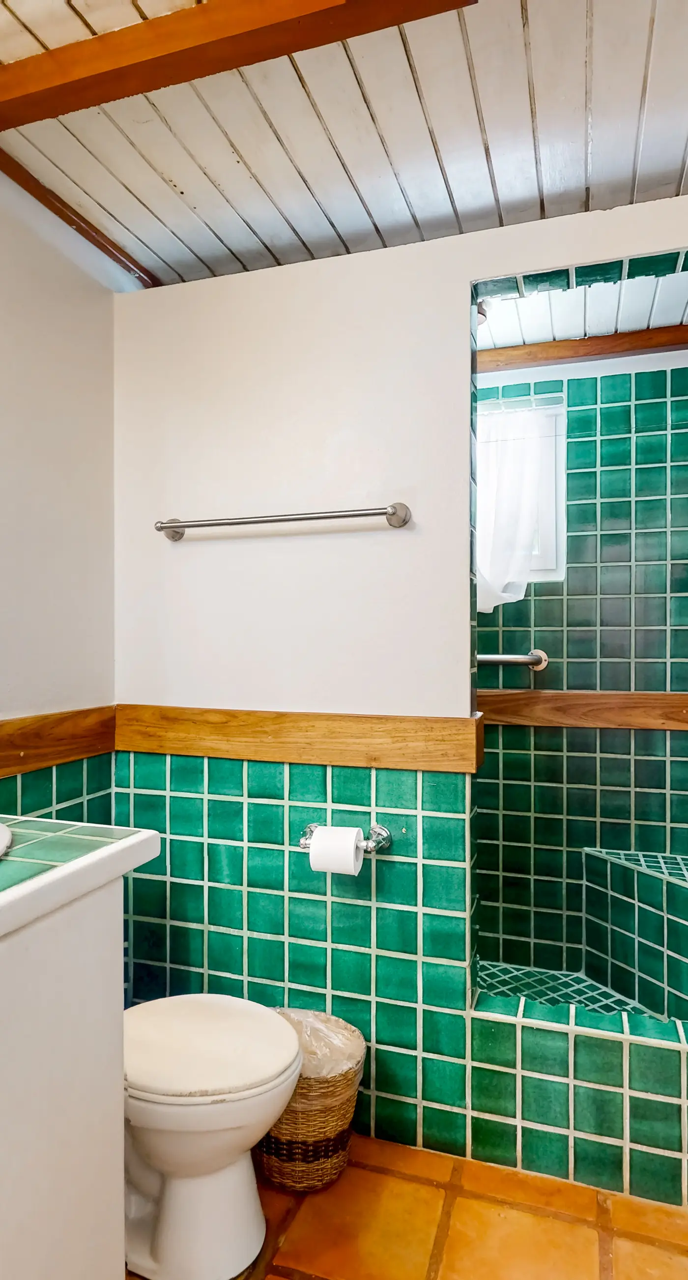 Condo 28 at Beachside Villas -Gold Standard Certified