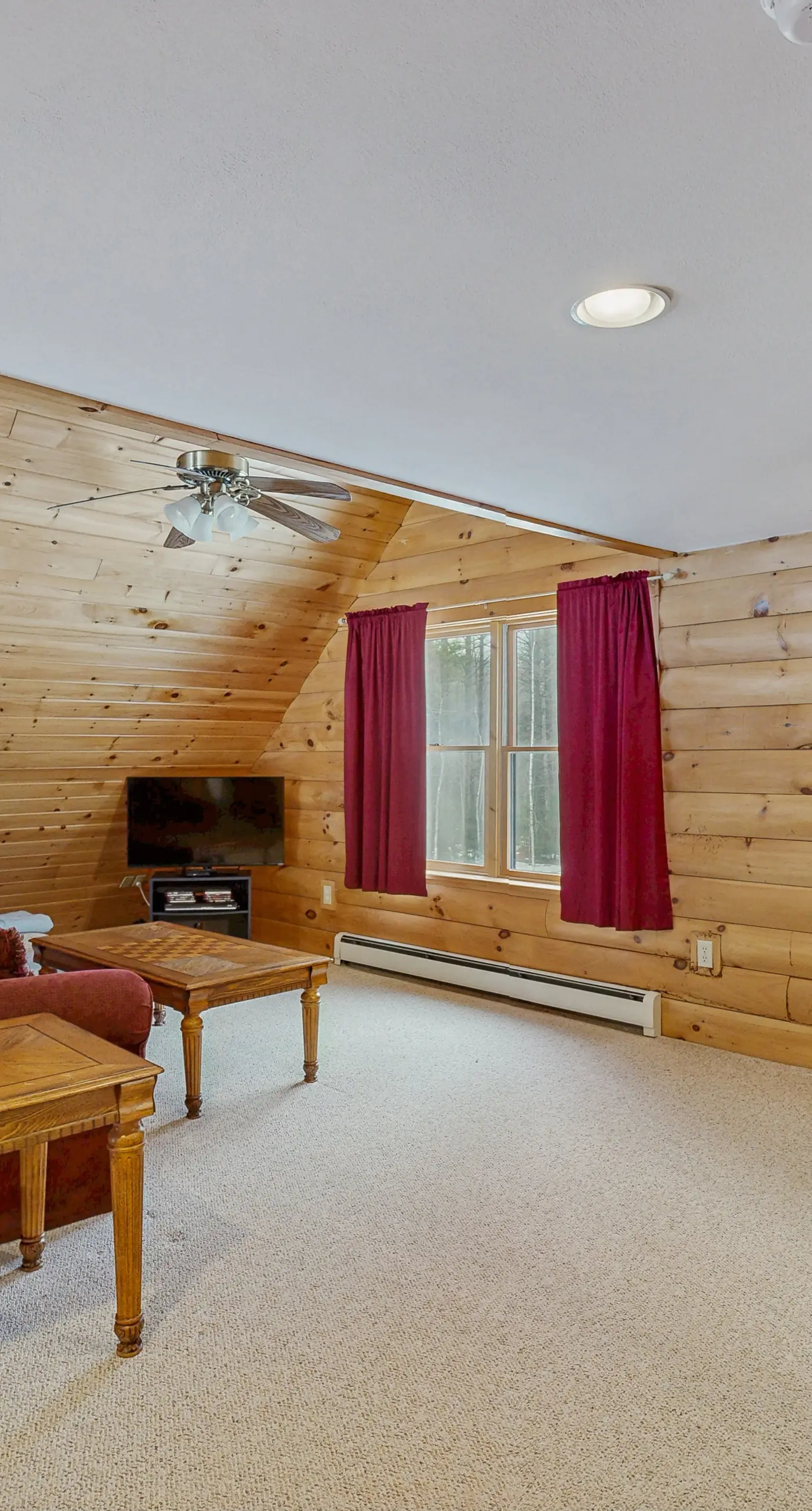 Snowy Pines Lodge