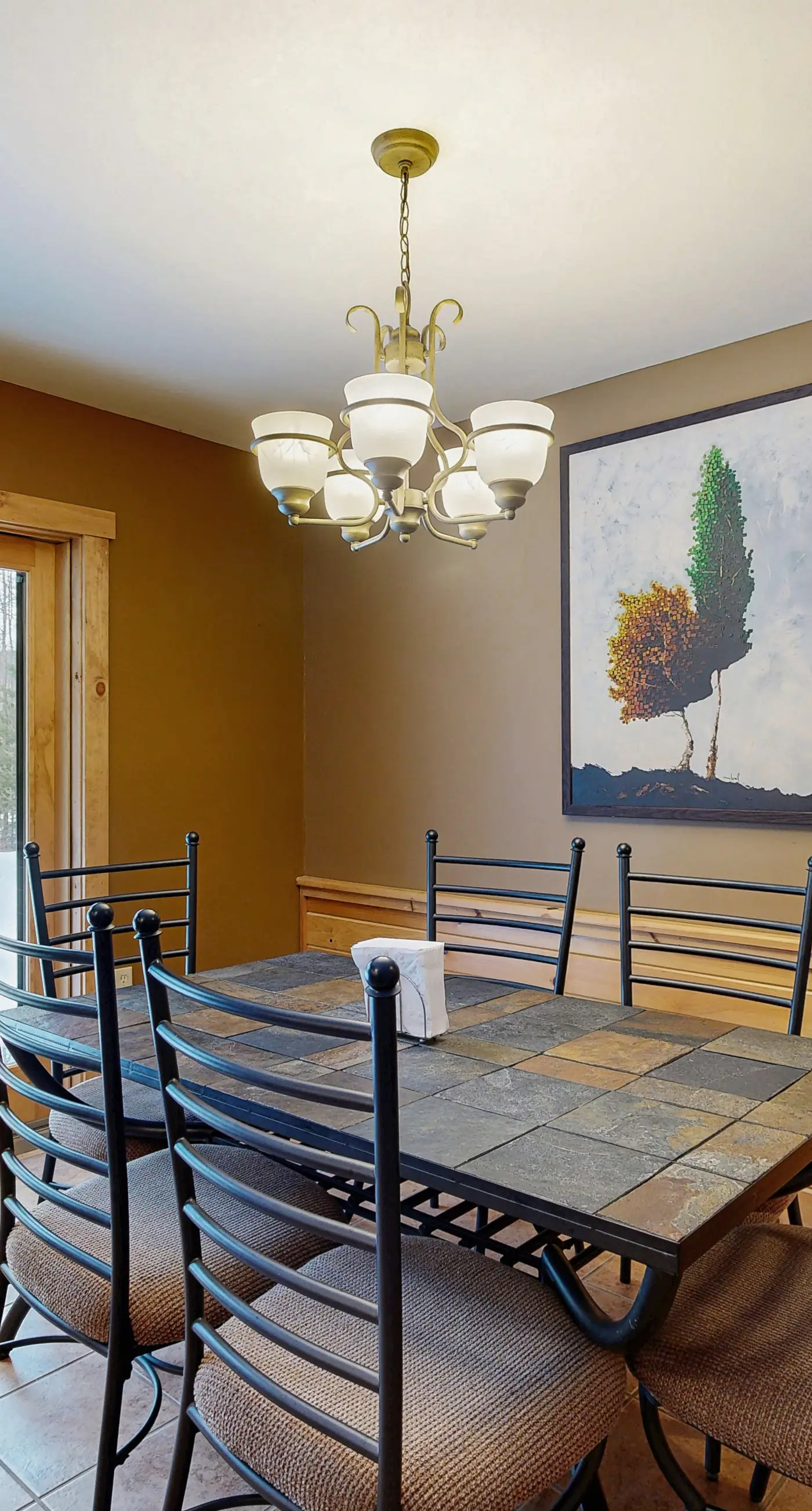 Snowy Pines Lodge