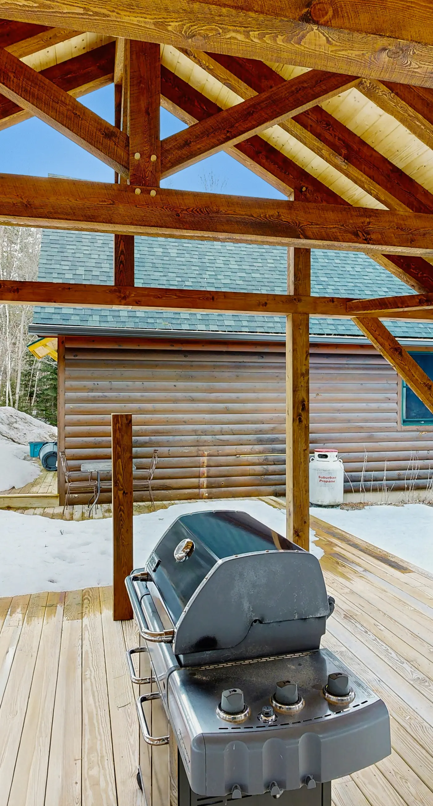 Snowy Pines Lodge