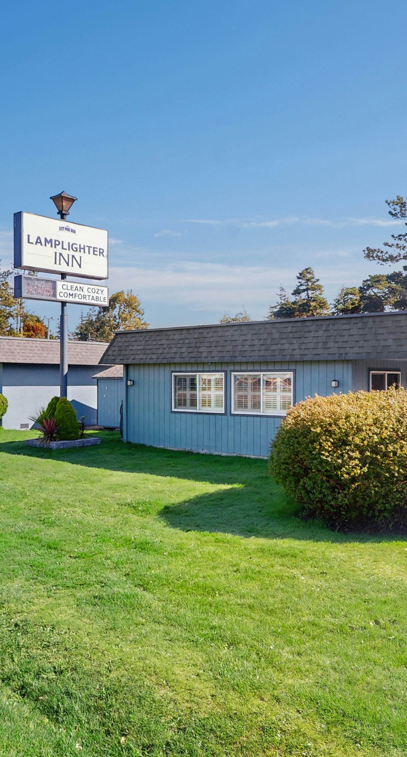 Lamplighter Inn - 104 Sea Lion Cave