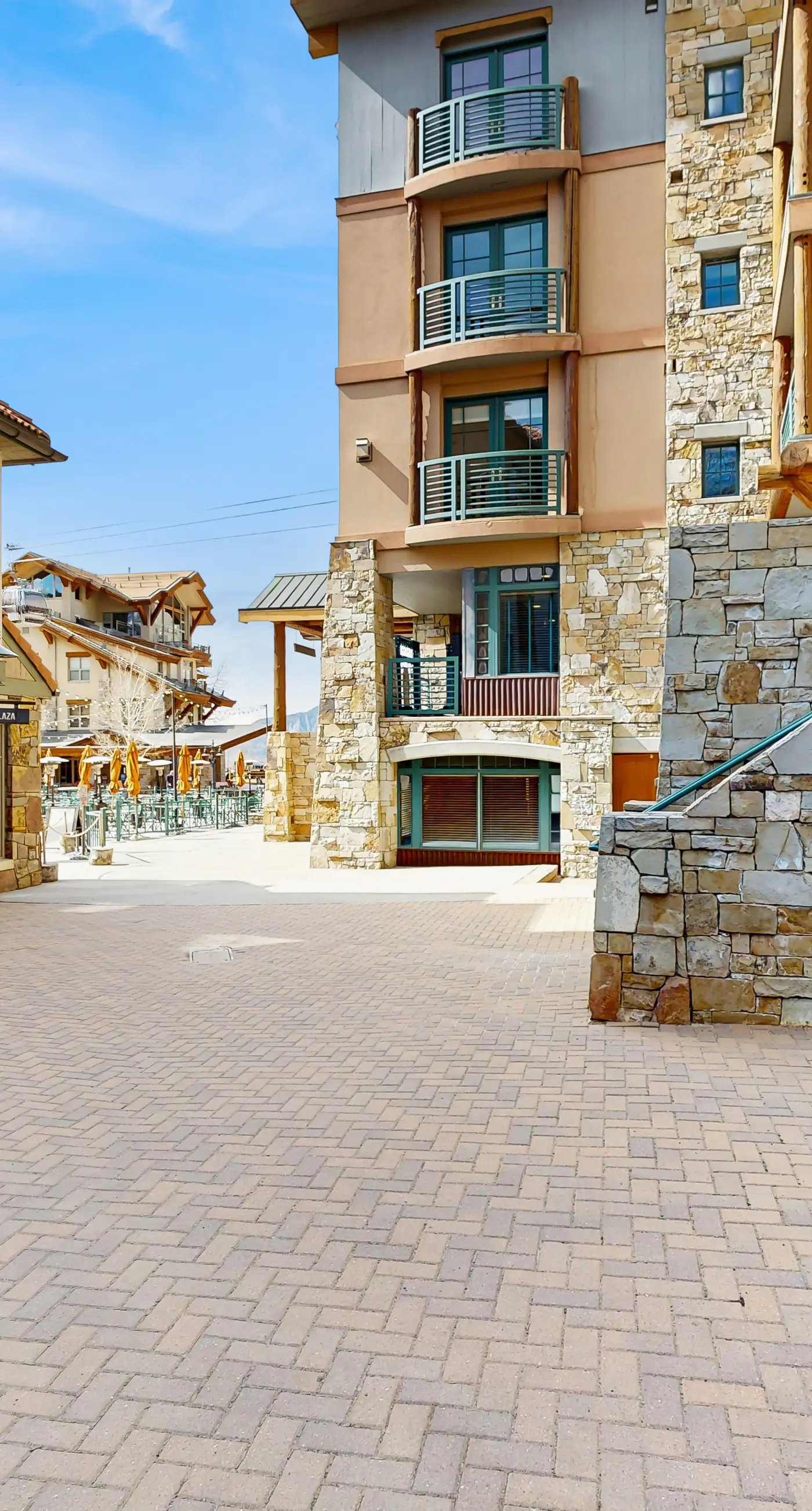 Blue Mesa Condos 33B - The Summit Six