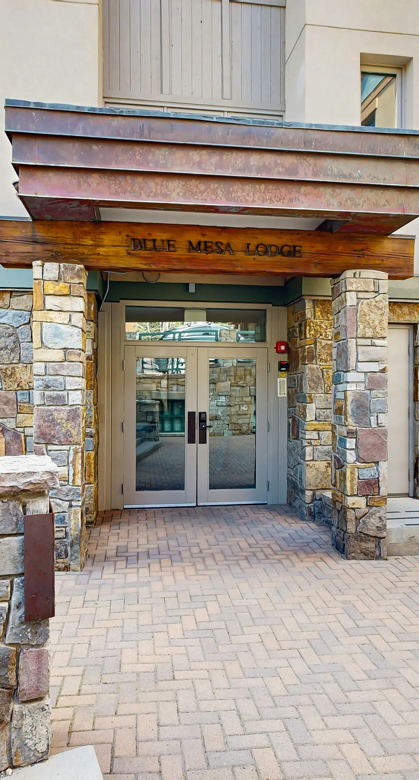 Blue Mesa Condos 33B - The Summit Six