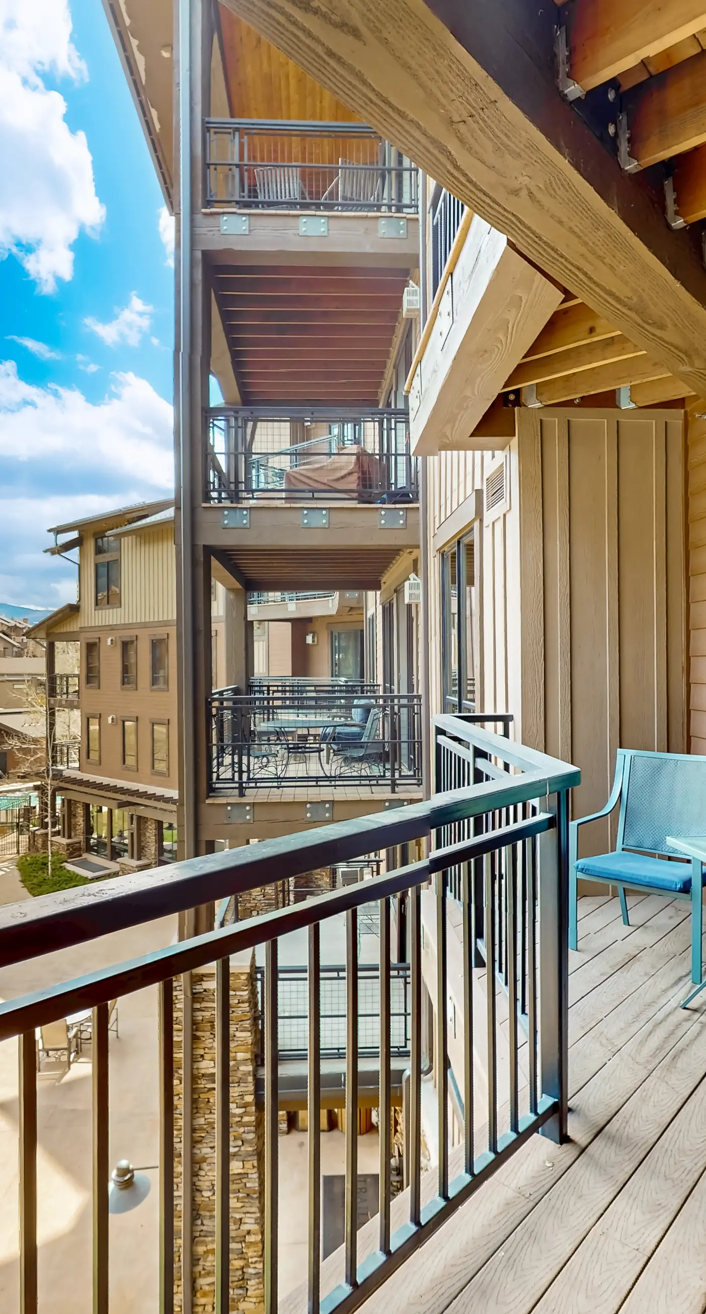 Trailhead Lodge 3107