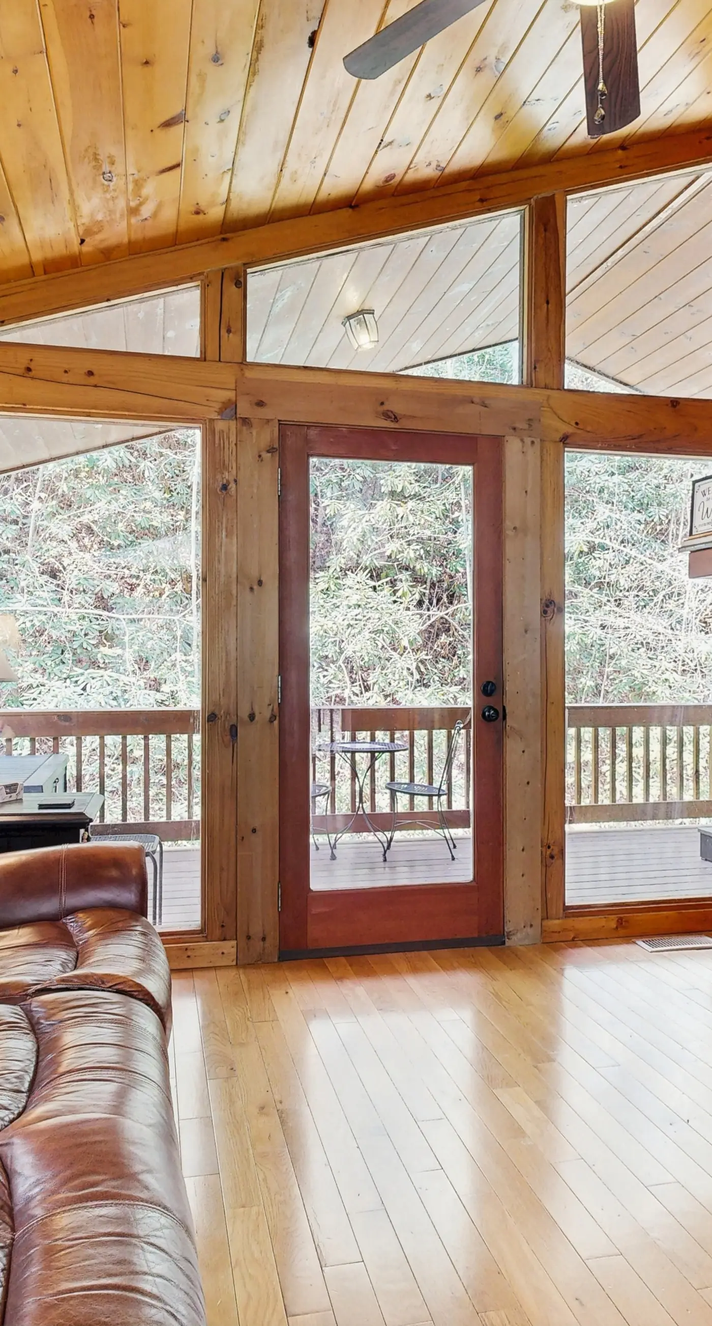 Creeksong Cabin