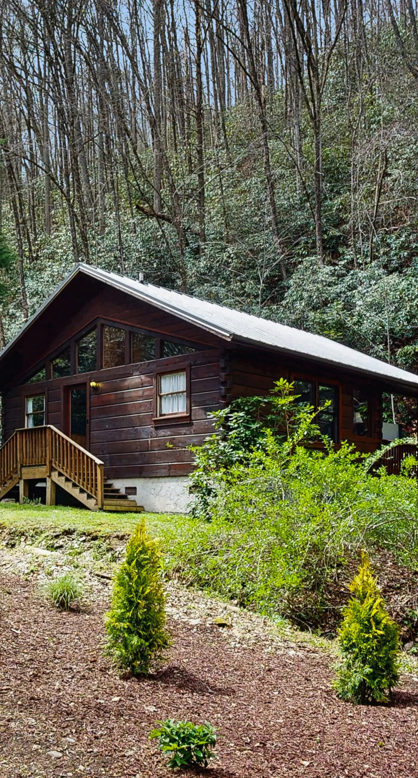 Creeksong Cabin
