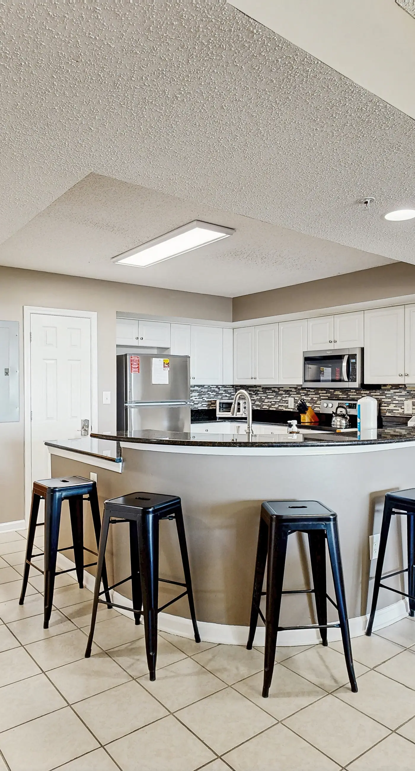 Yacht Club Villas 2-702 