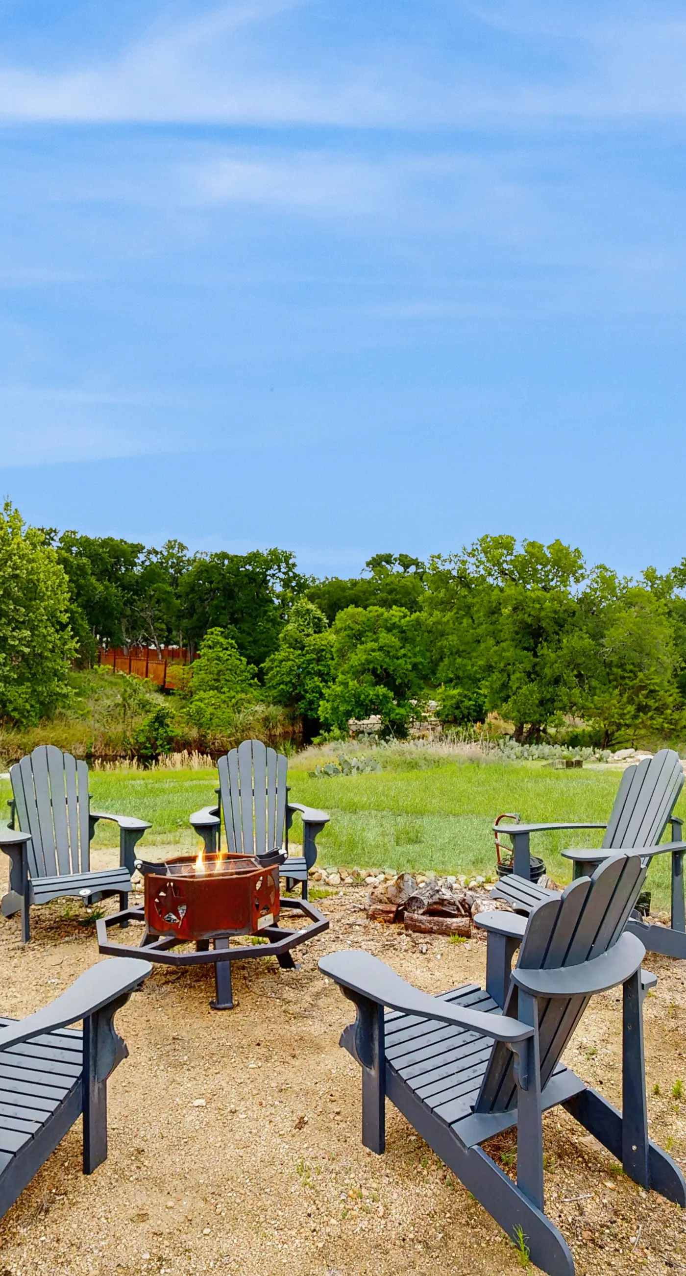 Waterside Retreat 