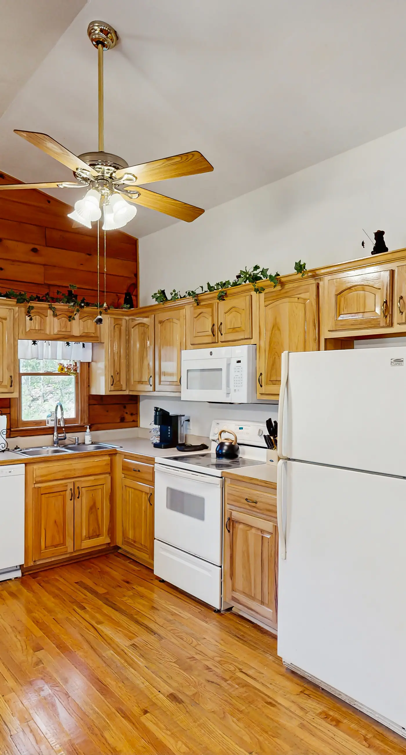 Bear Paw Cabin