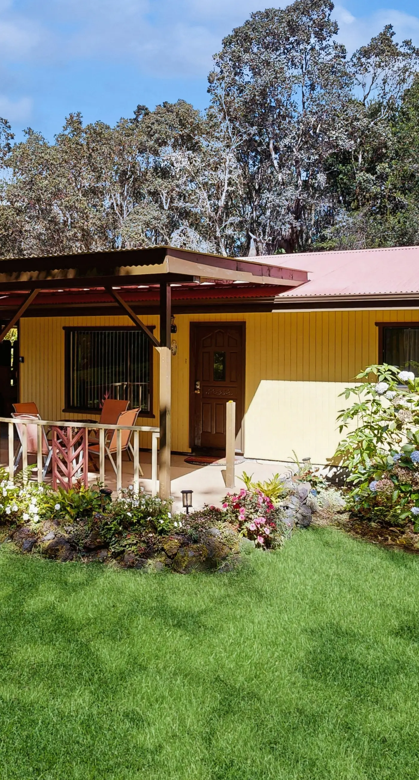 E Komo Mai Retreat (A & B)