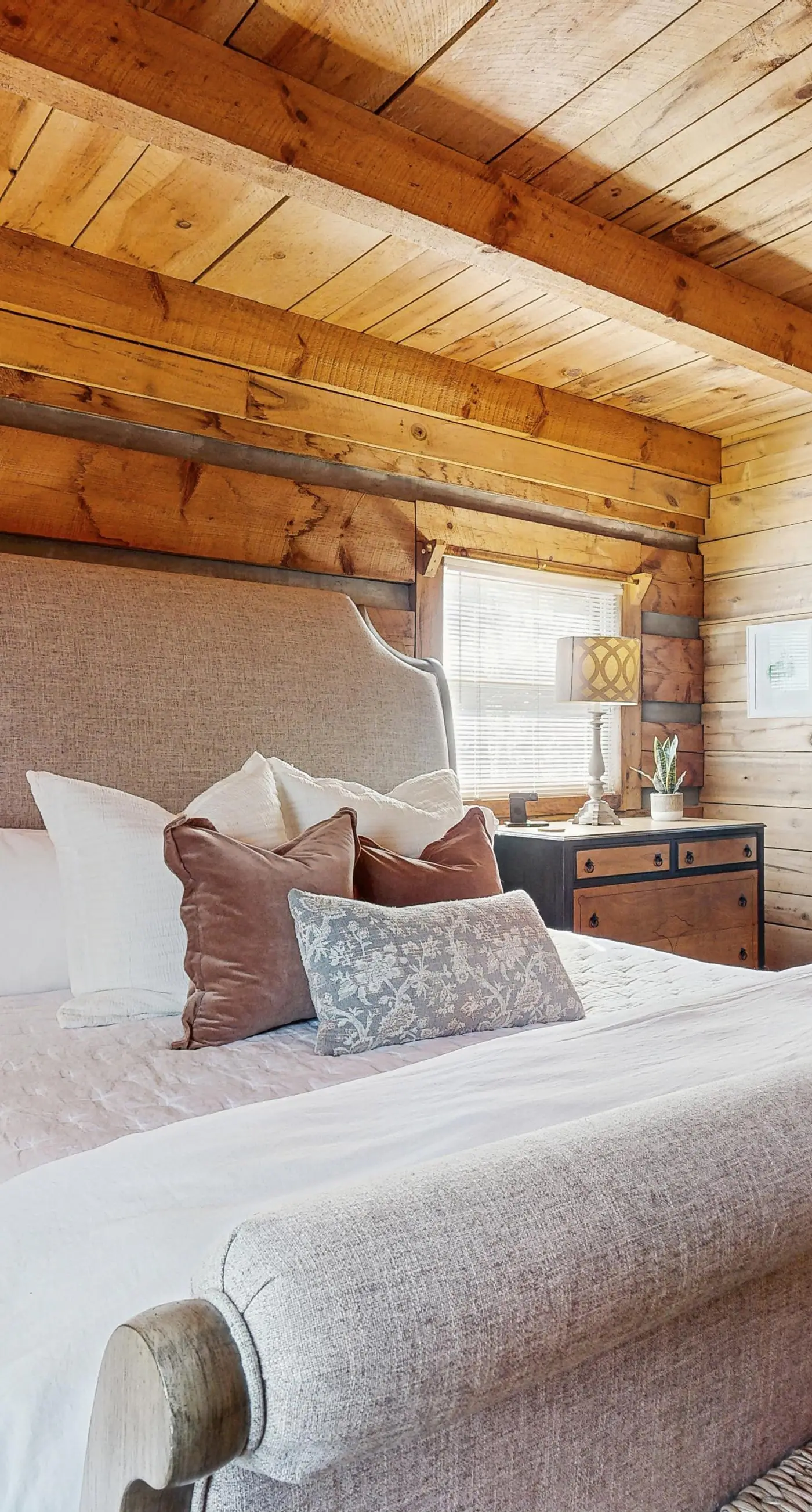 Gold Creek Cabin