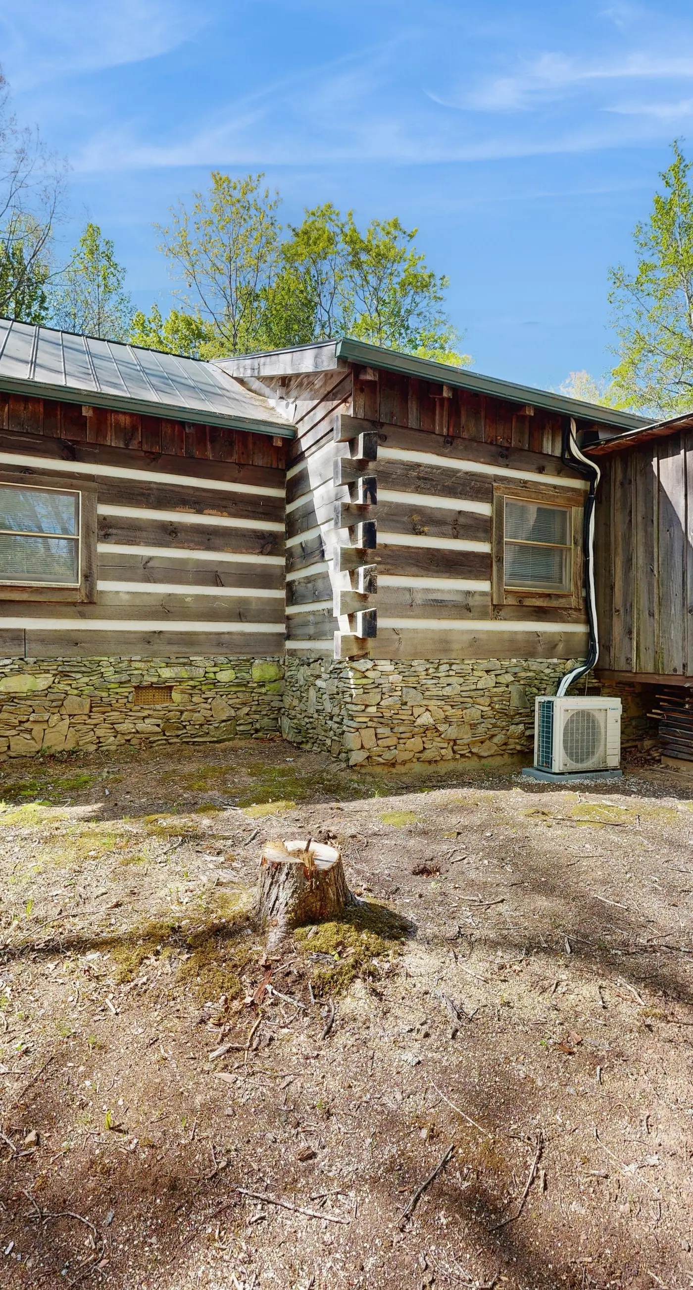 Gold Creek Cabin