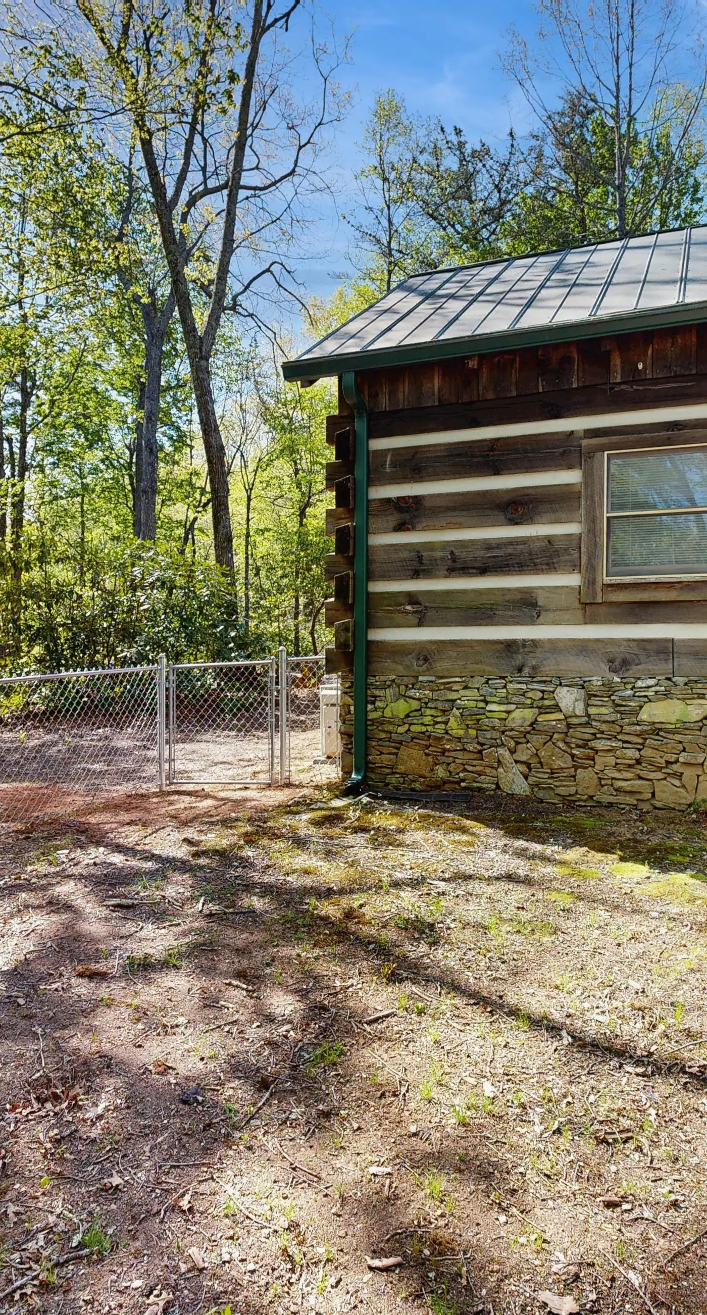 Gold Creek Cabin
