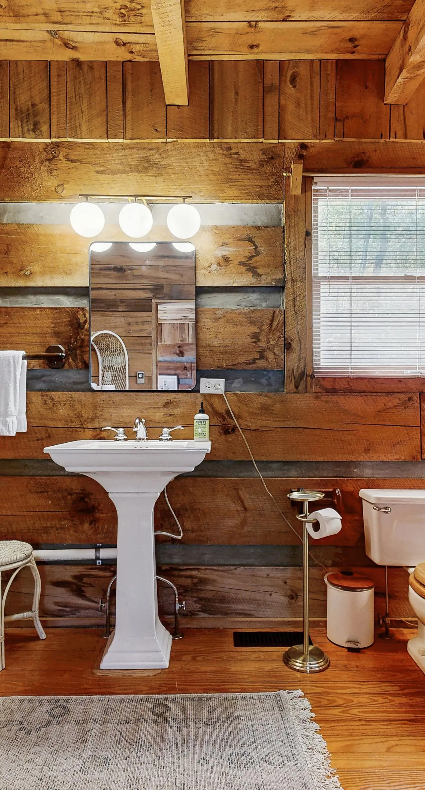 Gold Creek Cabin