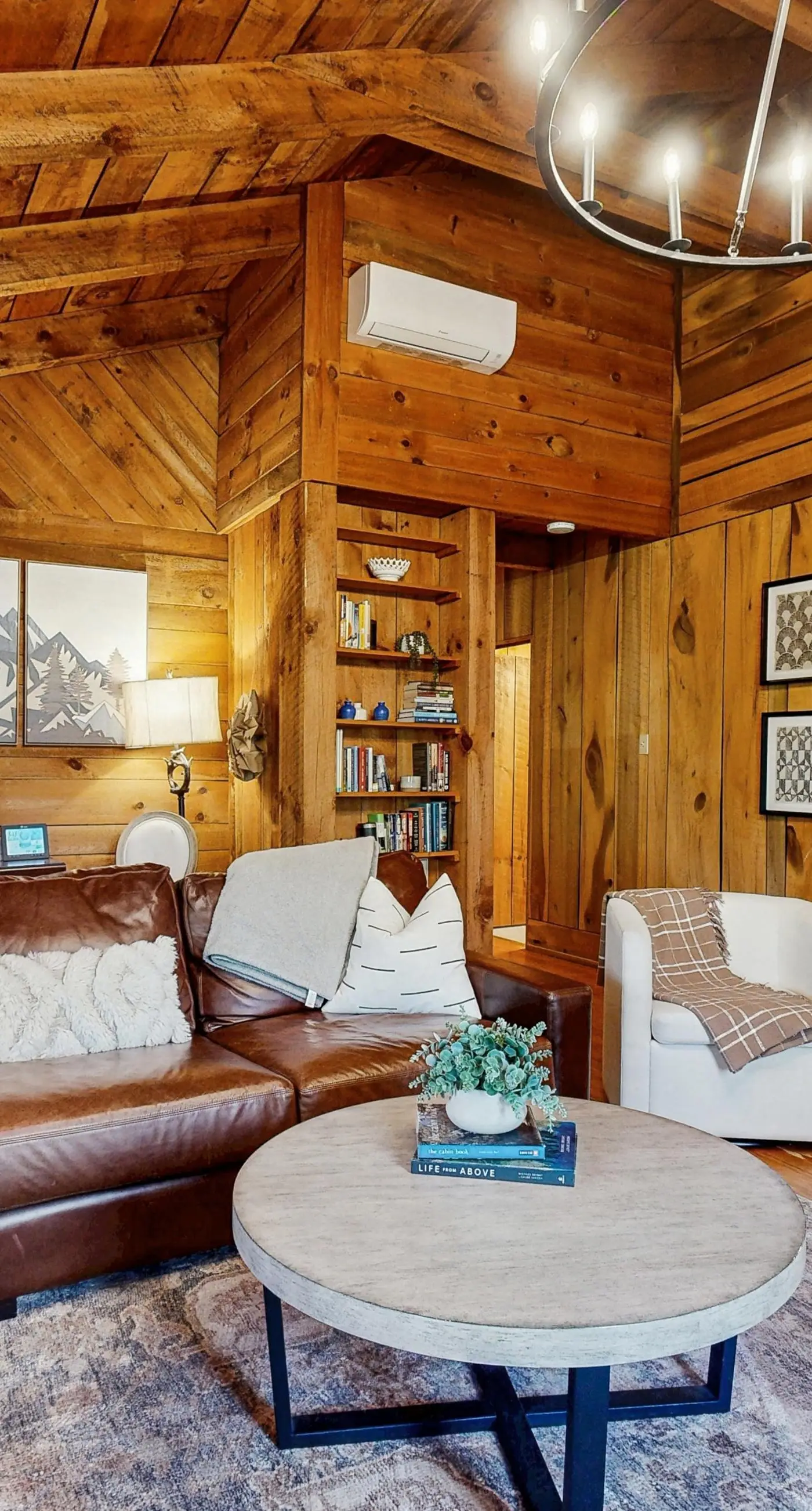 Gold Creek Cabin