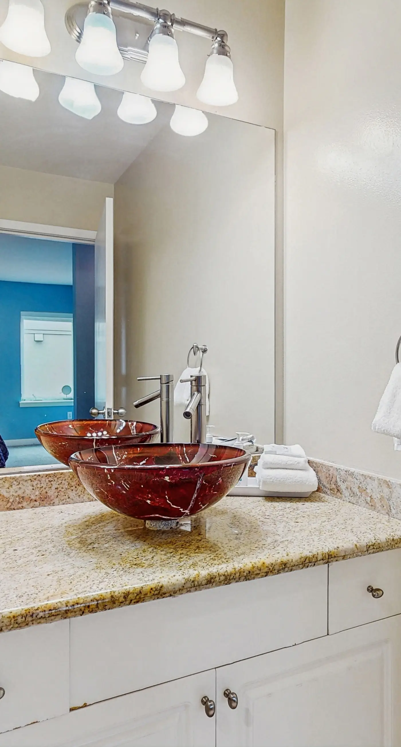 Belltown Court Sunset Penthouse