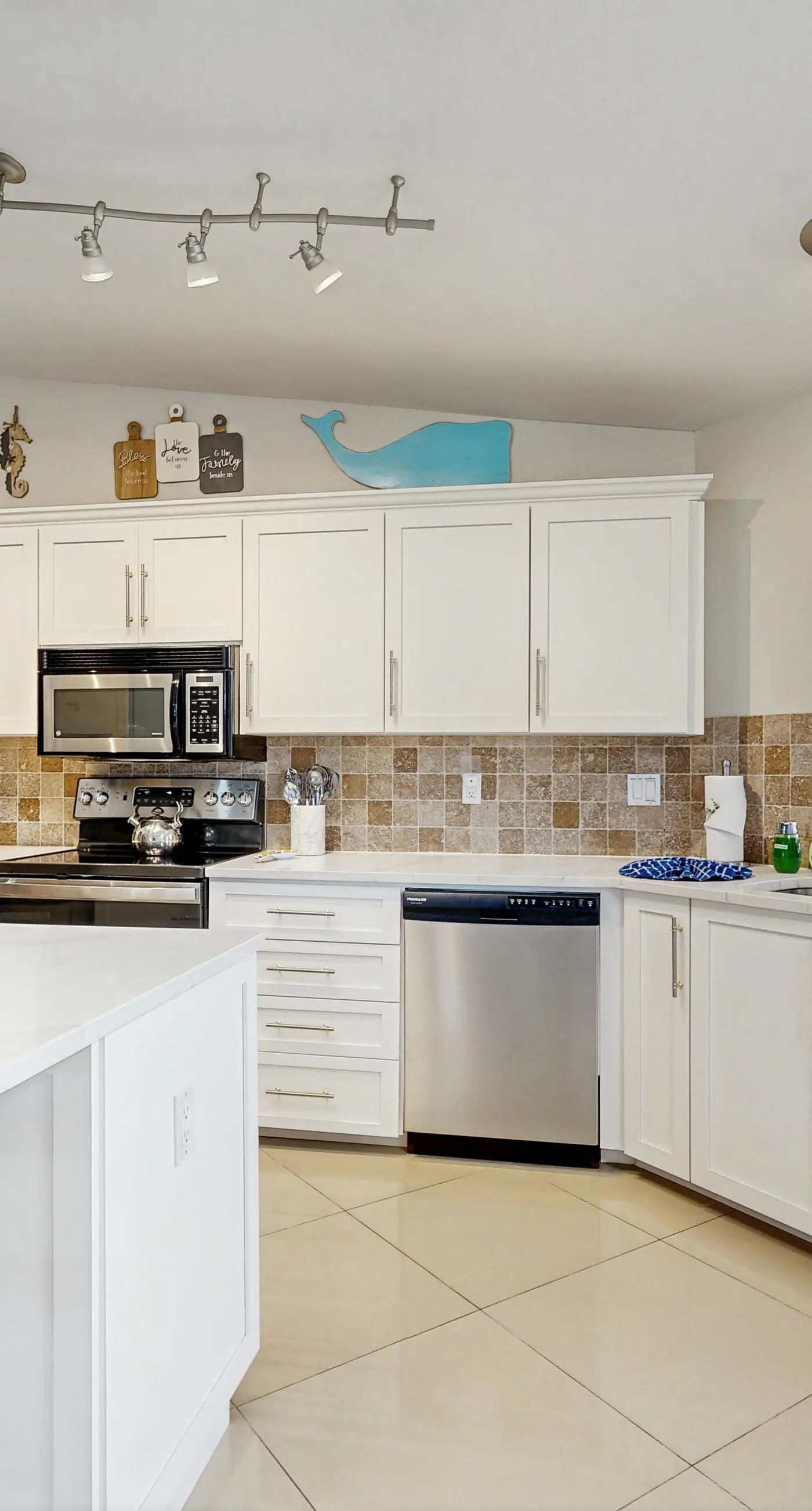 Tropical Escape