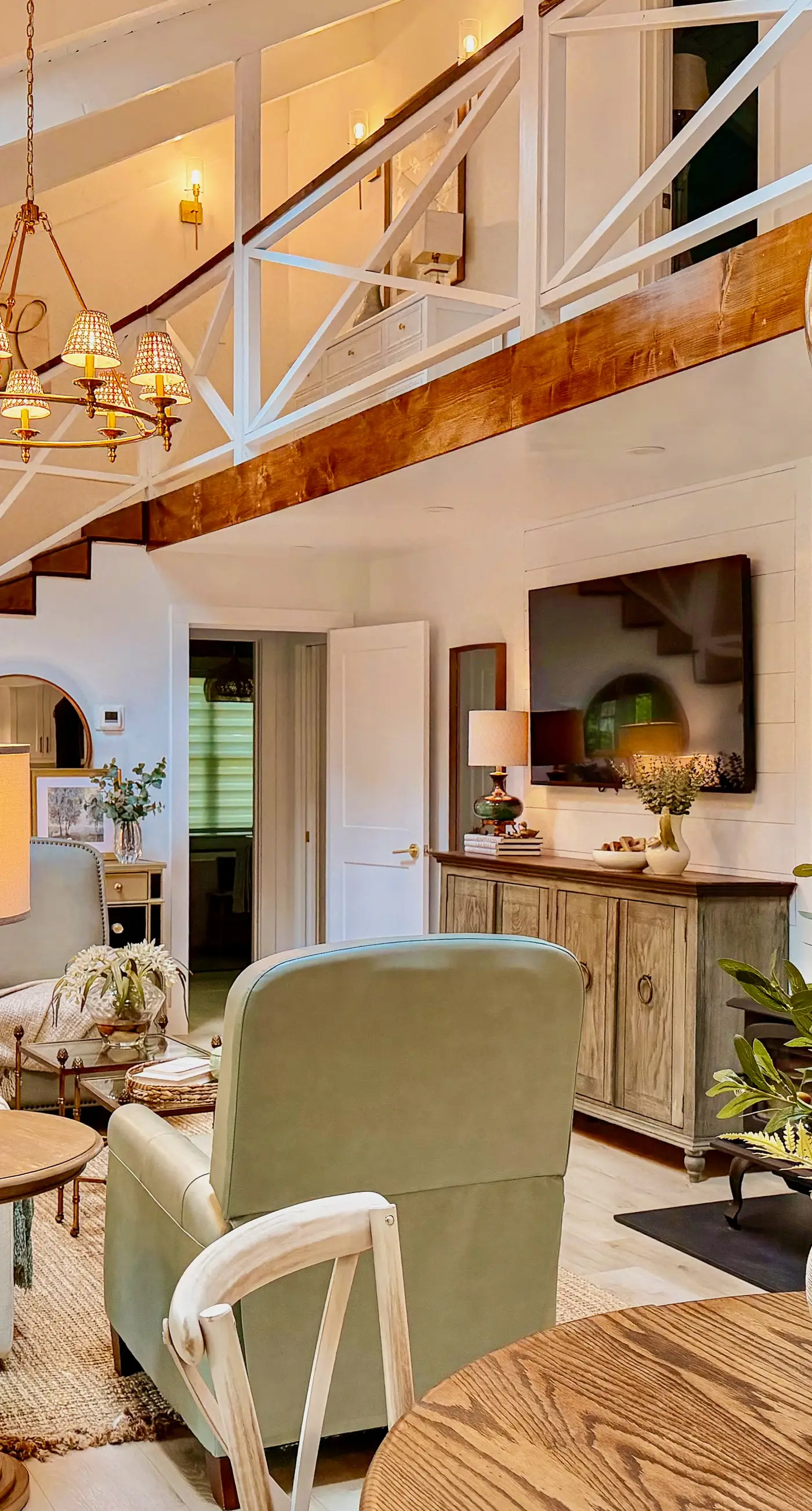 Dragonfly Cabin