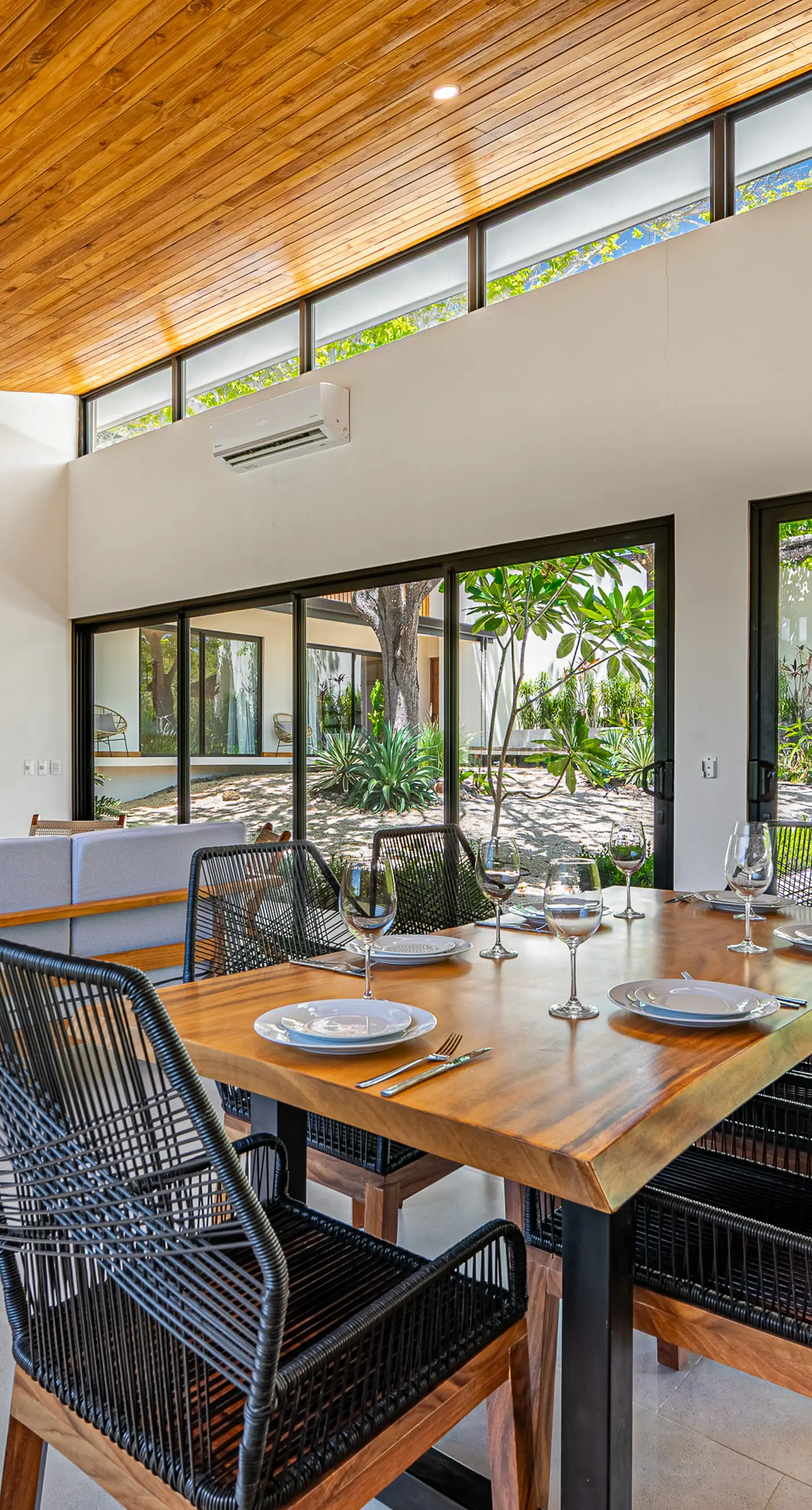 Casa Lago - Full home
