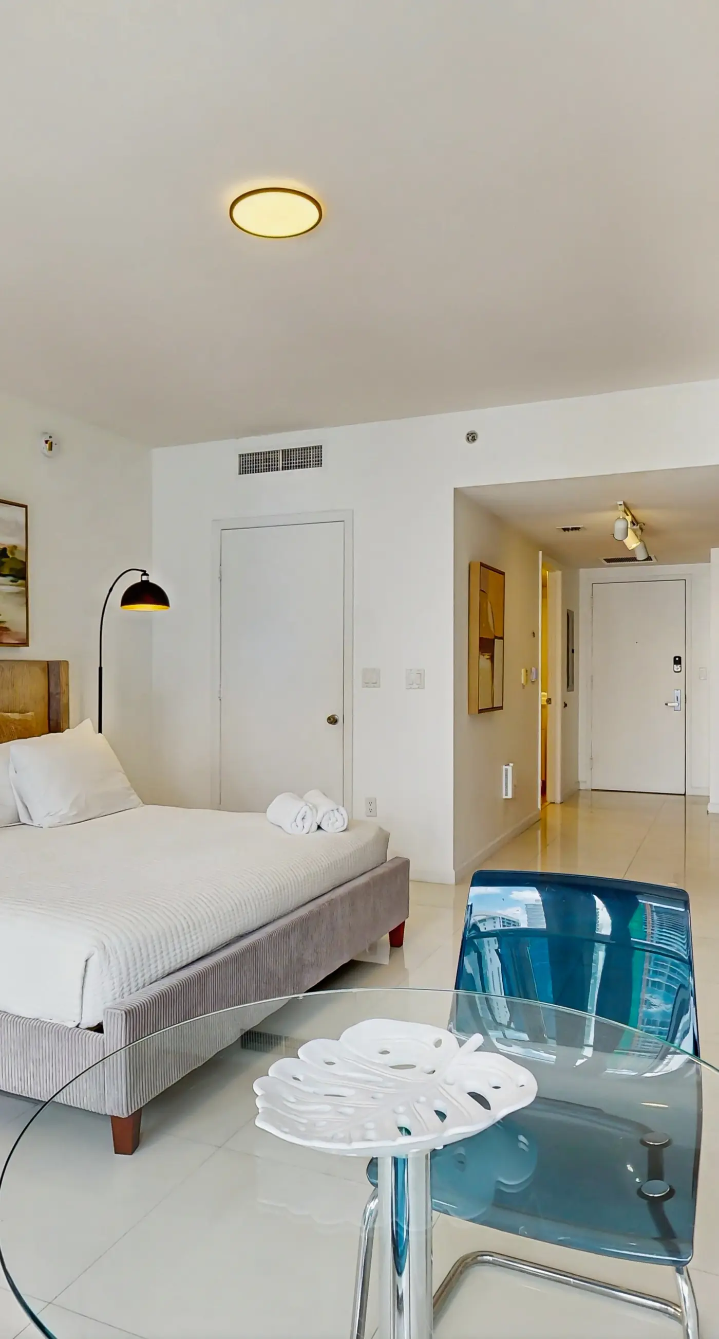 SKY Studio Icon Brickell 