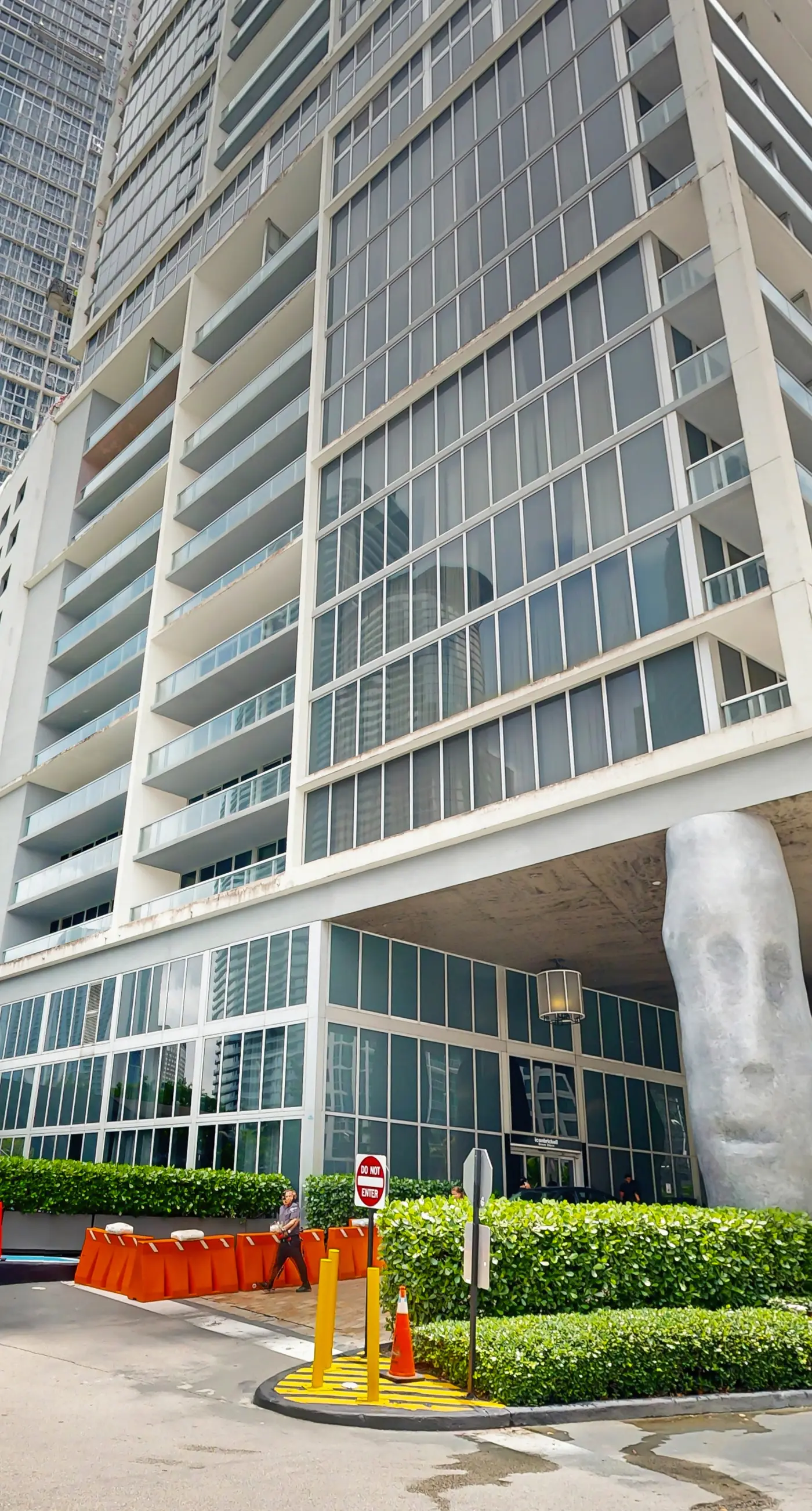 SKY Studio Icon Brickell 