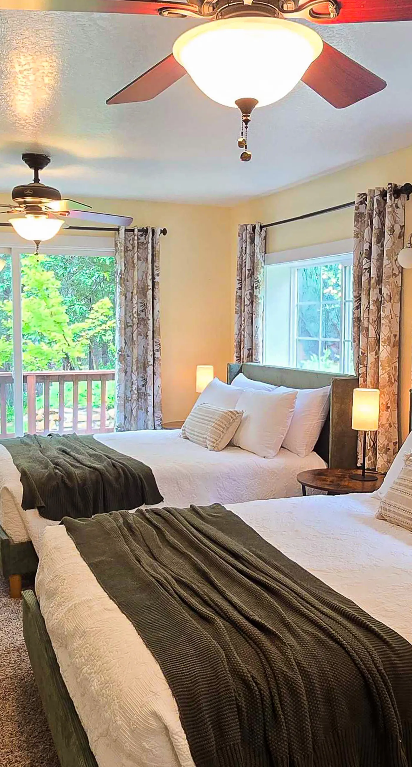 Flume-Side Cottage