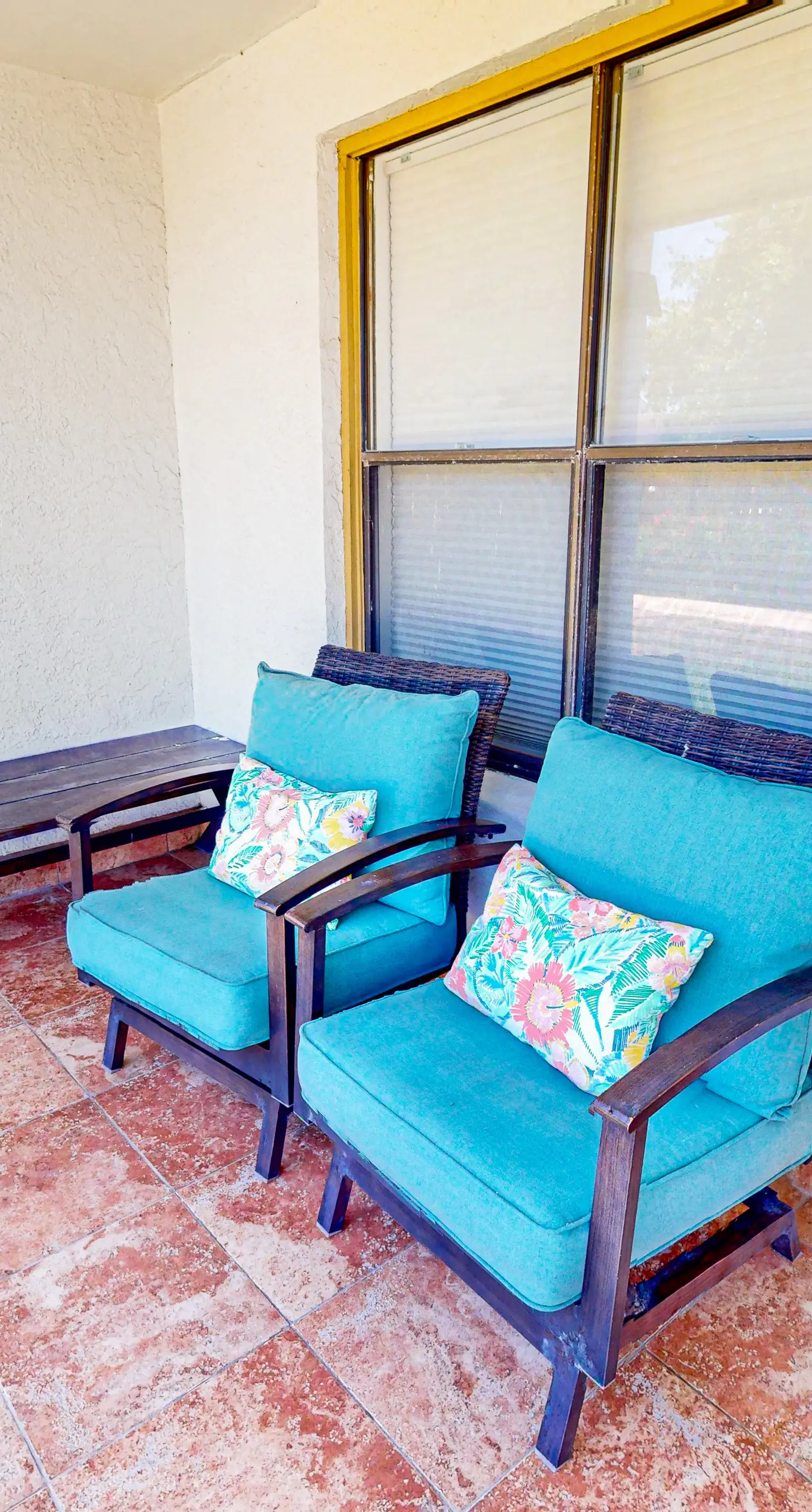 Sunrise Condo at Parklane