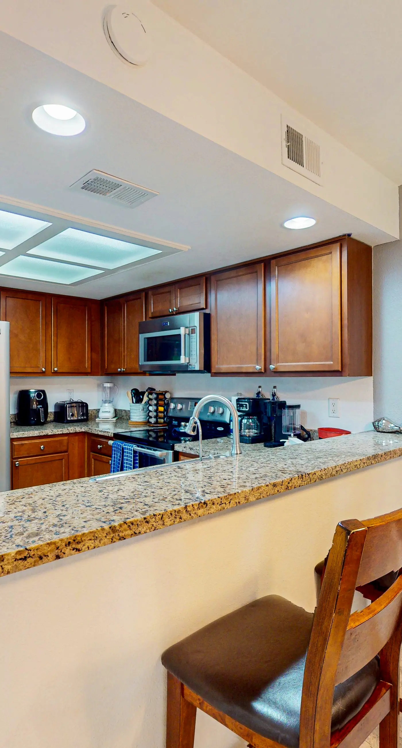 Sunrise Condo at Parklane