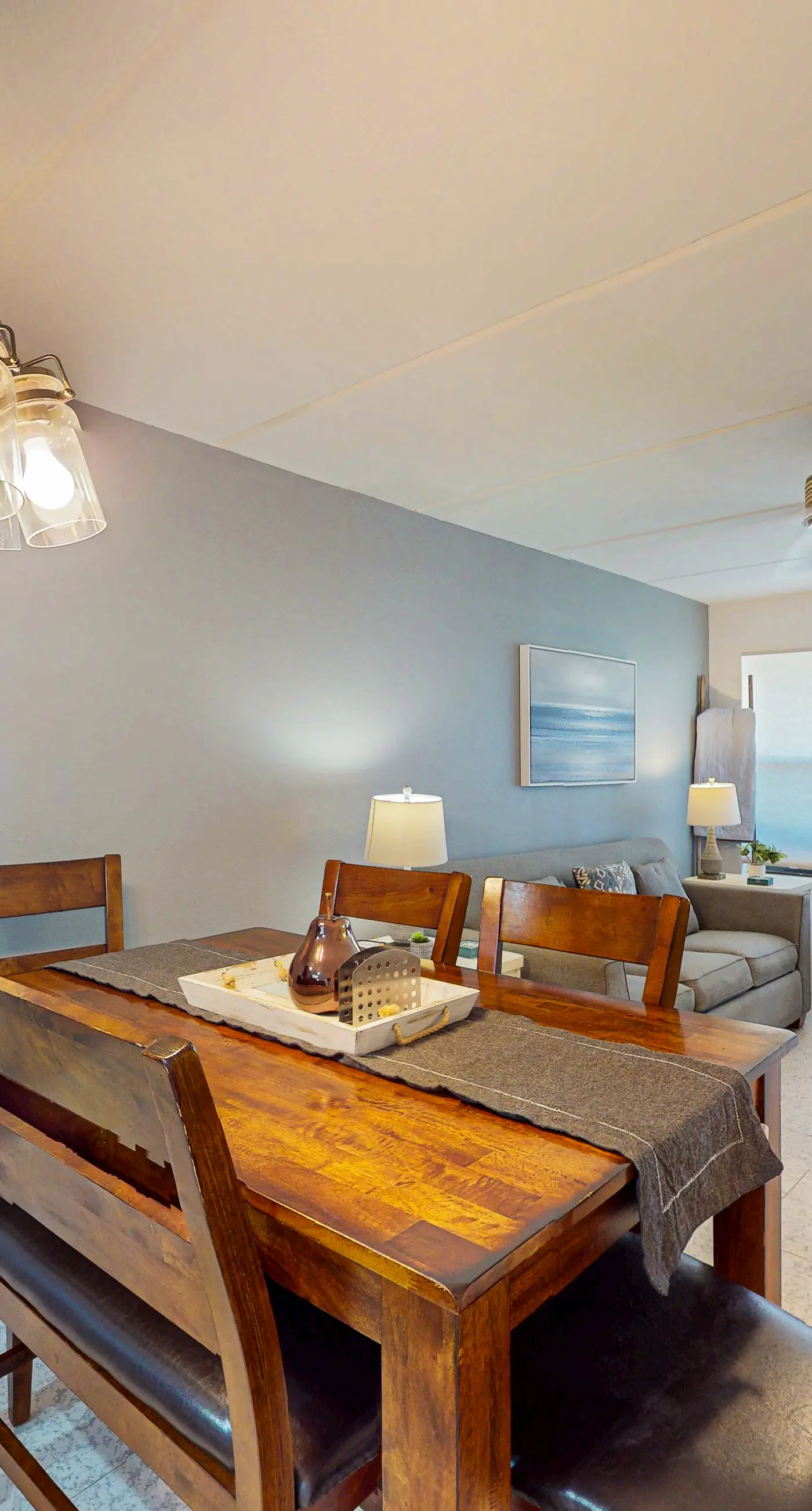 Sunrise Condo at Parklane