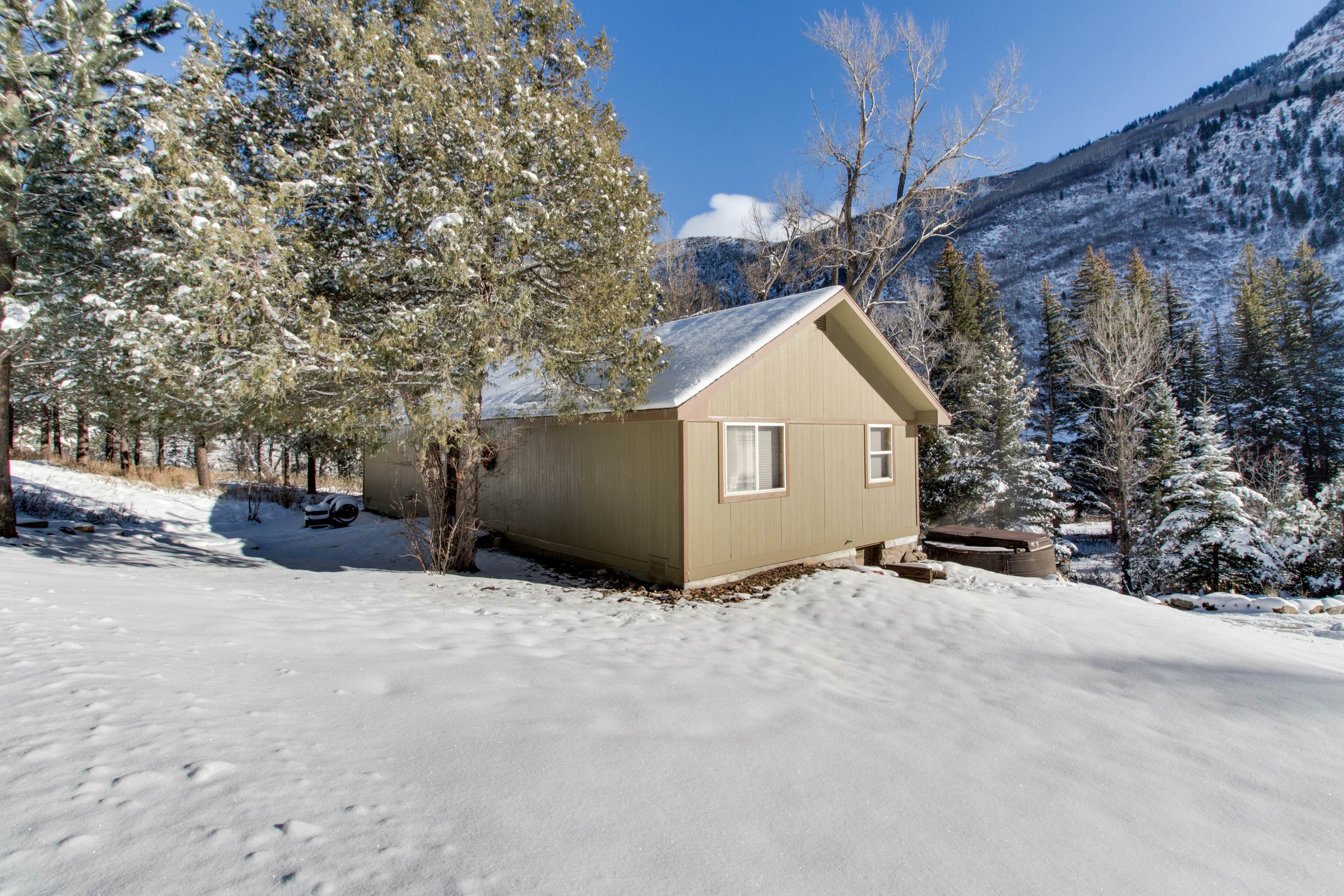Chair Mountain Cabin at Filoha Meadows
