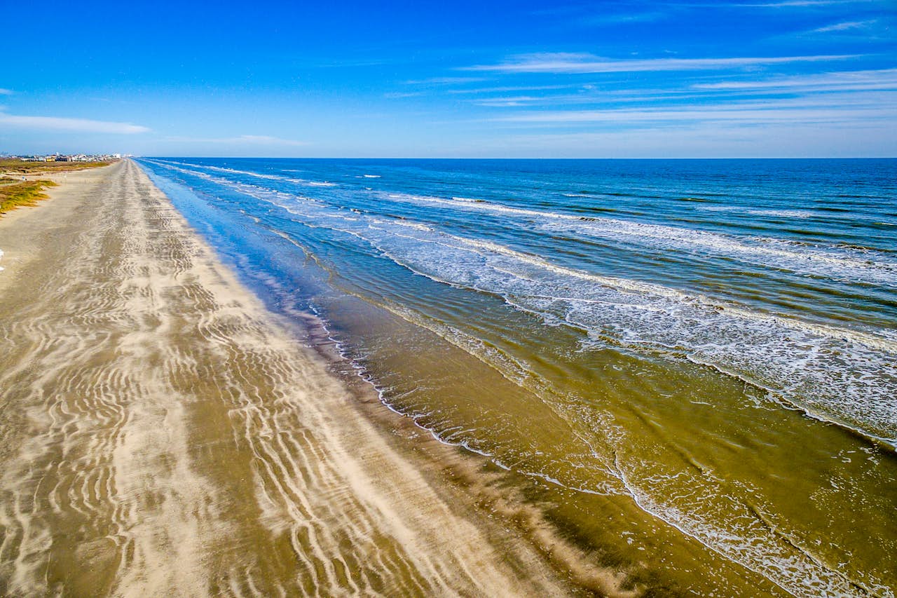 A Great View 4 BD Vacation Rental in Crystal Beach, TX Vacasa