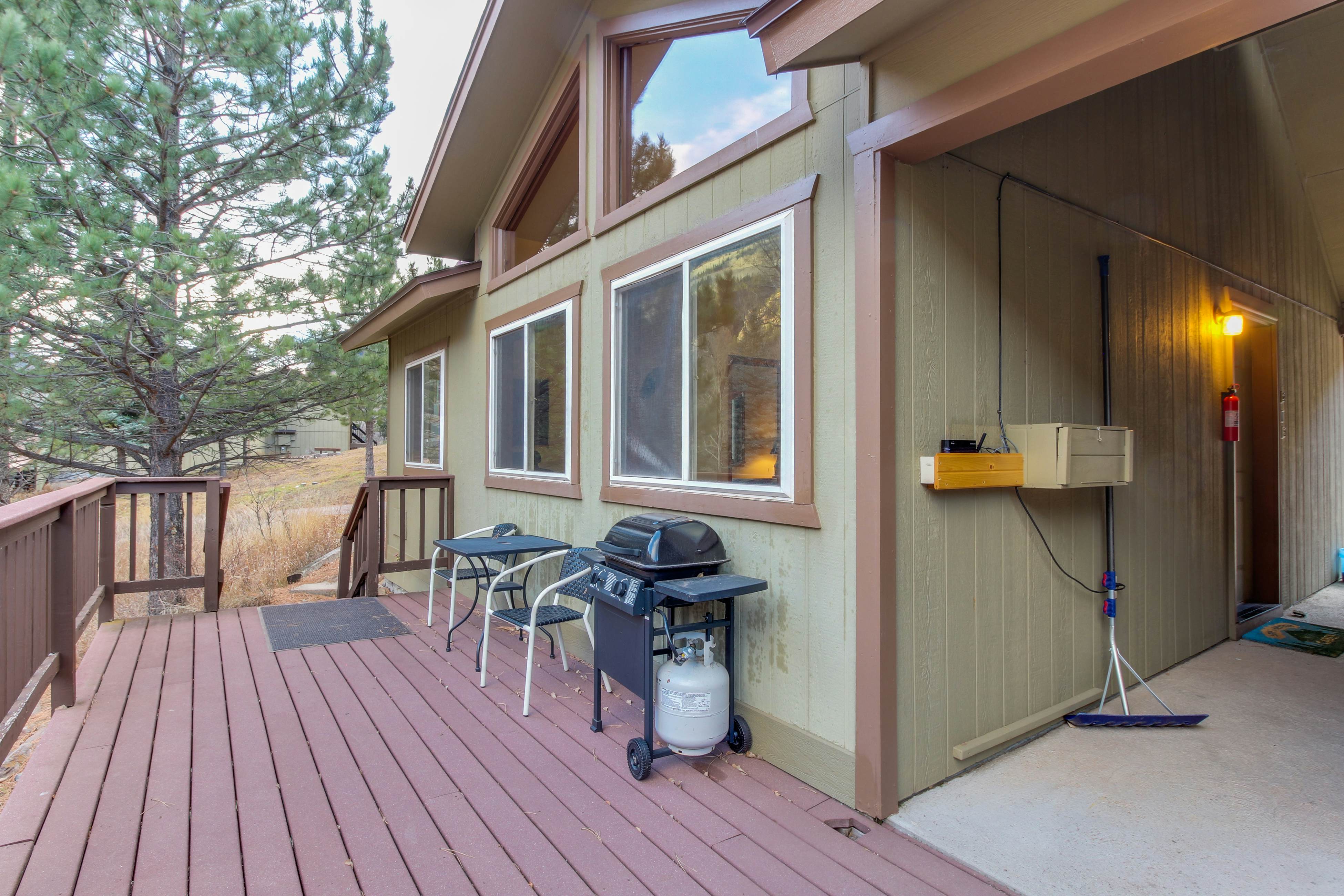 Chair Mountain Cabin at Filoha Meadows