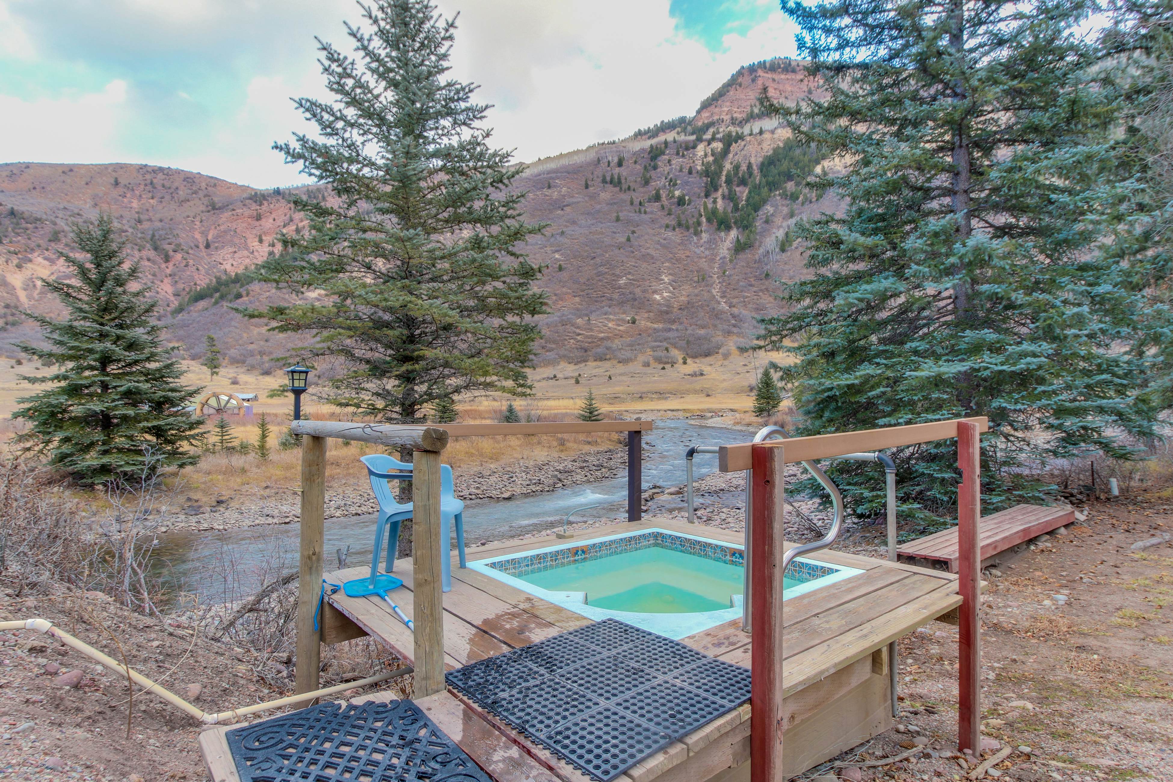 Chair Mountain Cabin at Filoha Meadows