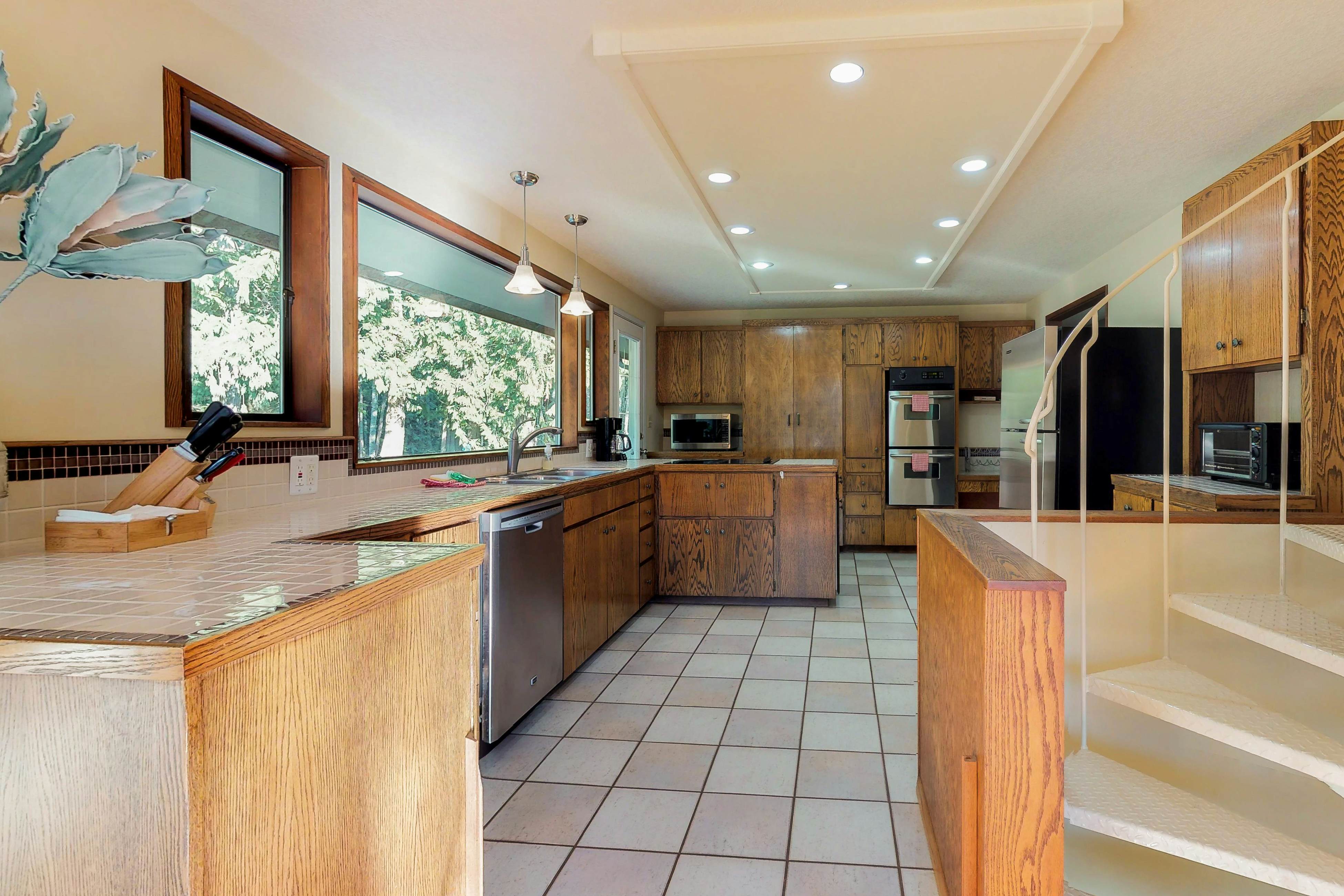 Meadows and Mountain Retreat