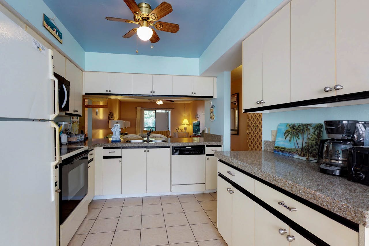 Beach View 5 2 BD Vacation Rental in Holmes Beach, FL Vacasa