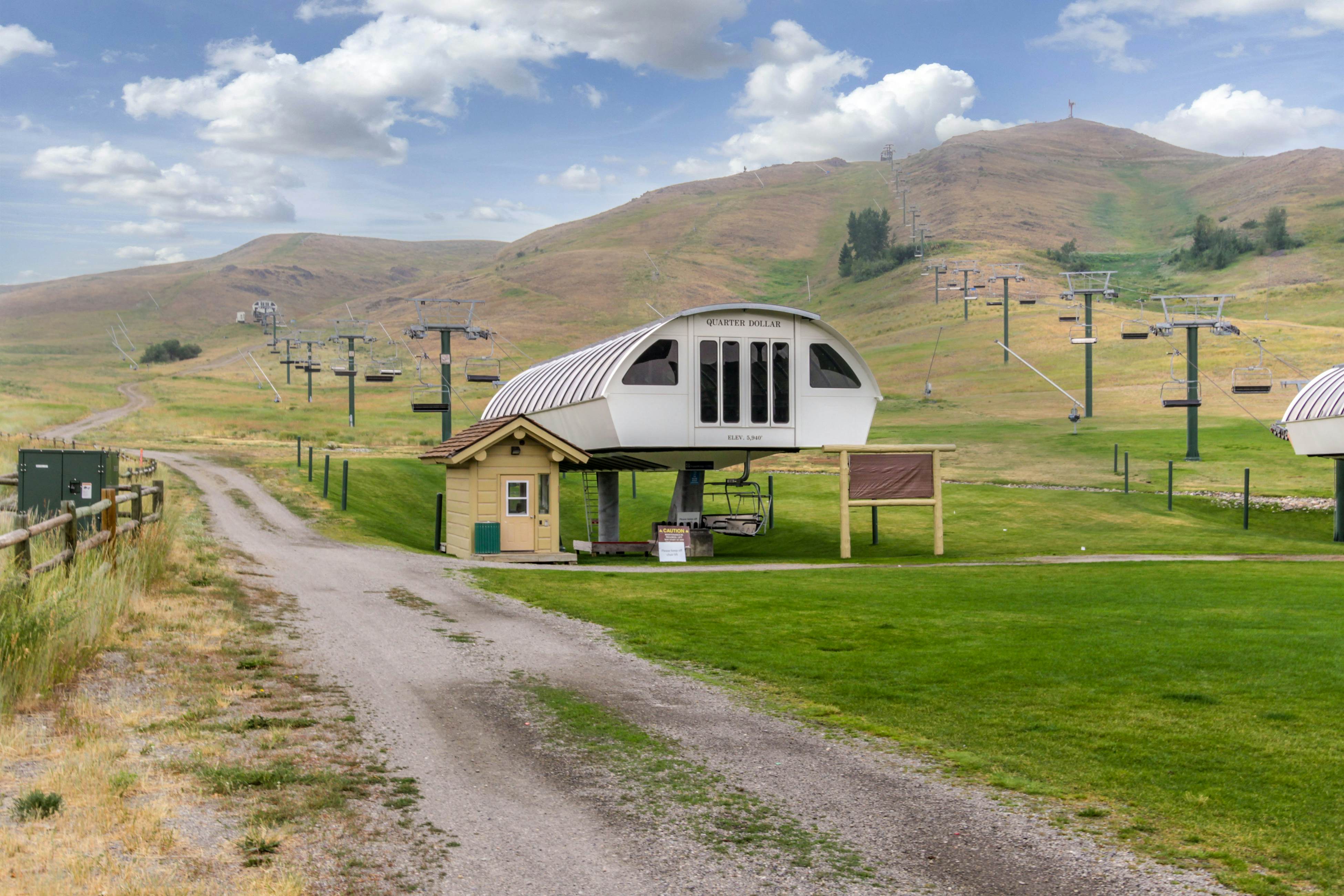 The Bluff Mountain Charmer