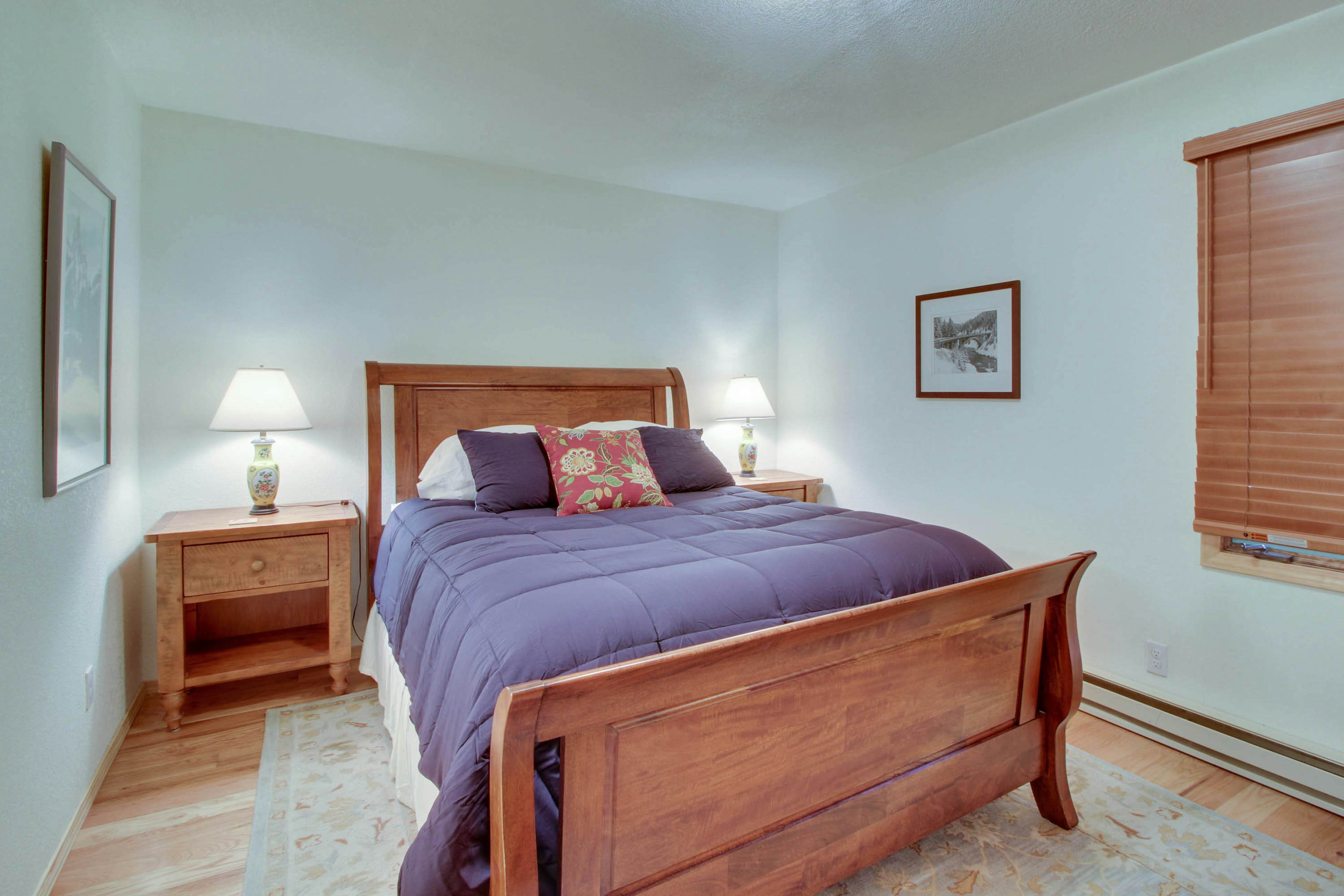 Crystal Beach Lakefront Condo 4 BD McCall, ID Vacation Rental Vacasa