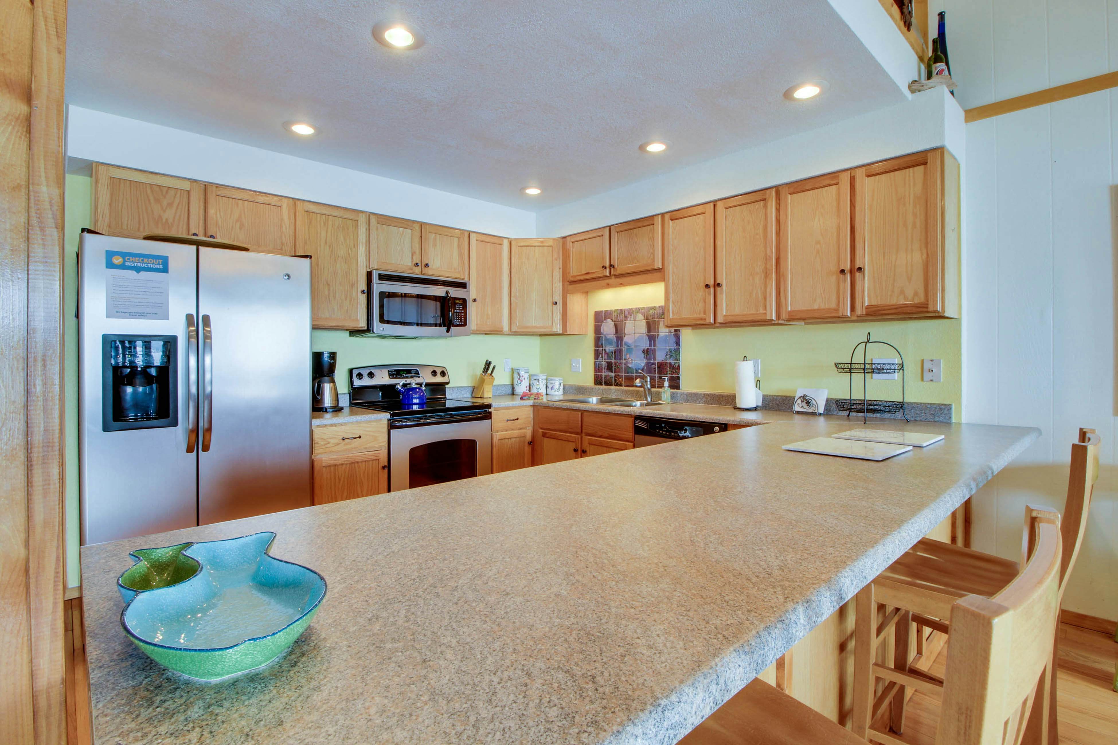 Crystal Beach Lakefront Condo 4 BD McCall, ID Vacation Rental Vacasa