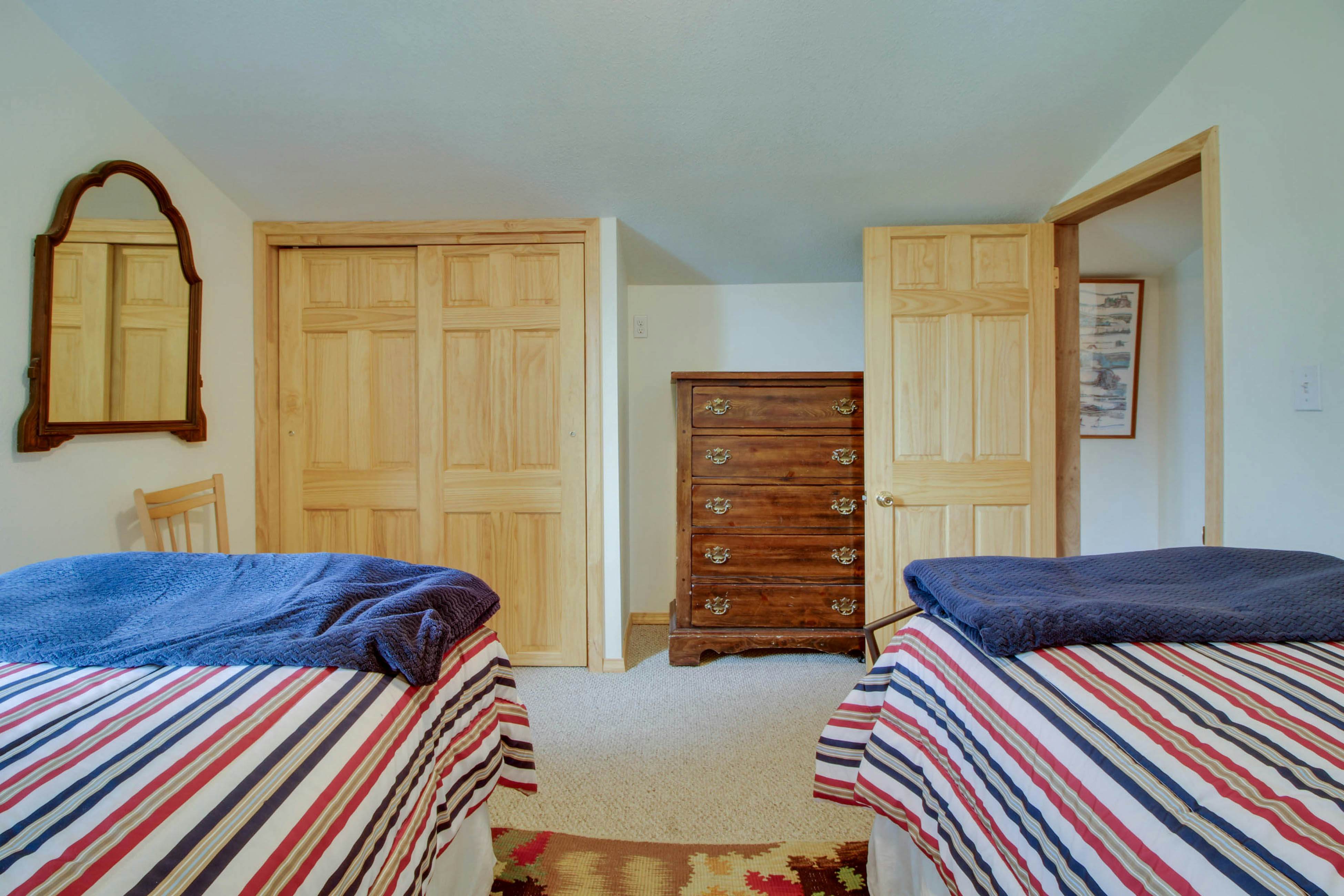 Crystal Beach Lakefront Condo 4 BD McCall, ID Vacation Rental Vacasa