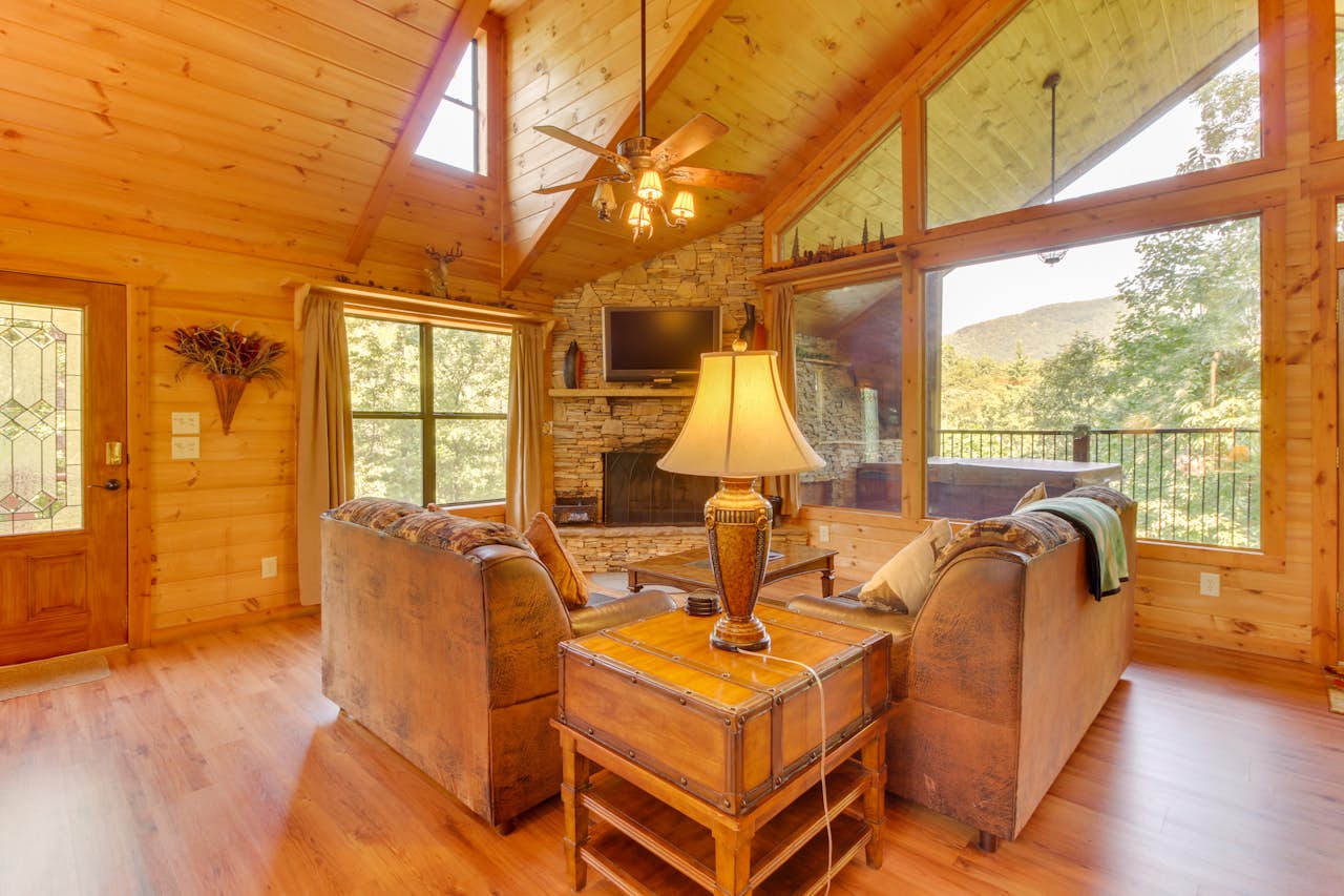 Deer Crossing Cabin 1 BD Vacation Rental in Sautee Nacoochee, GA Vacasa