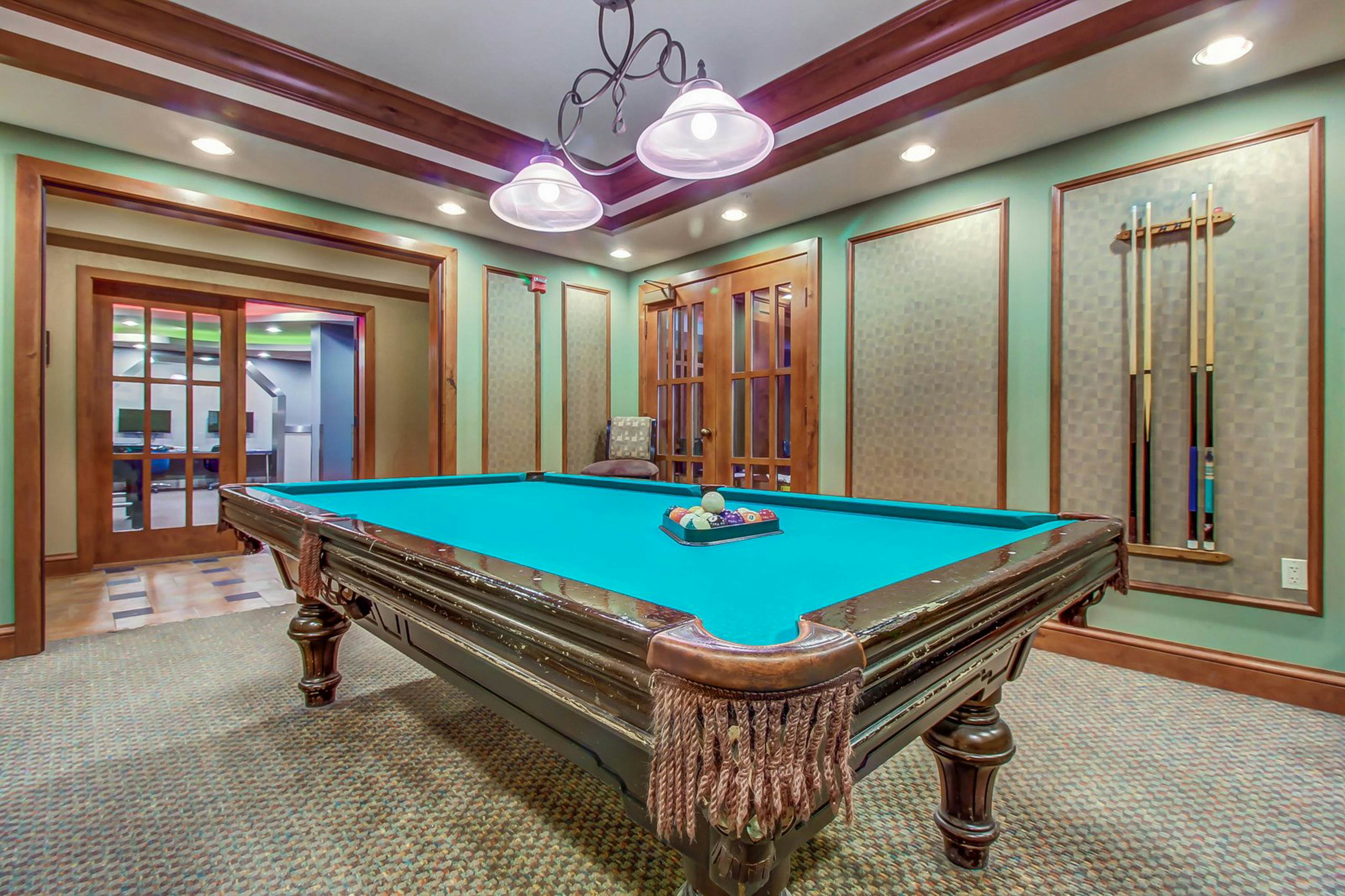 Powderhorn Lodge 311 - Poppy Suite