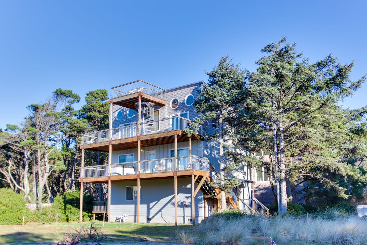 Grey Haven 6 BD Vacation Rental in Rockaway Beach, OR Vacasa