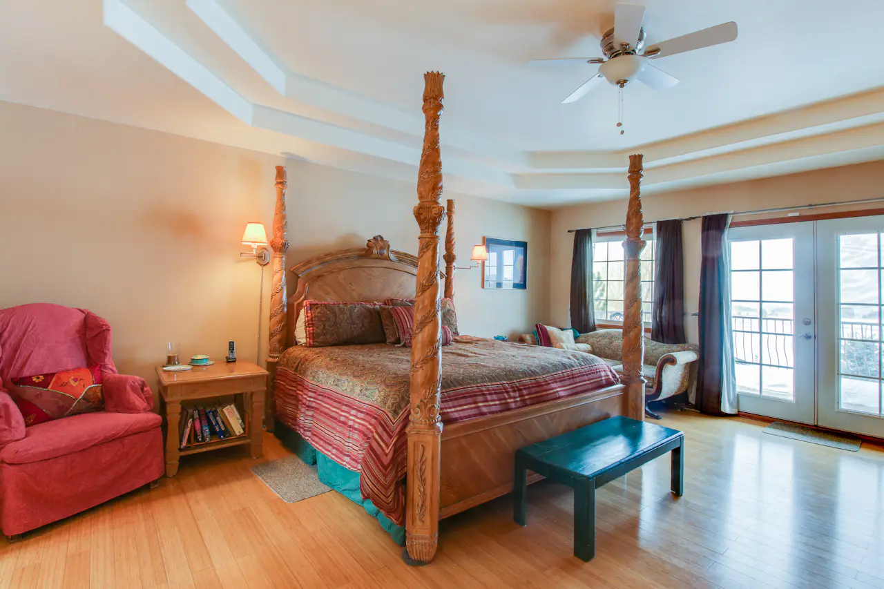 Timberwolf on Cotton Ranch 5 BD Vacation Rental in Gypsum, CO Vacasa