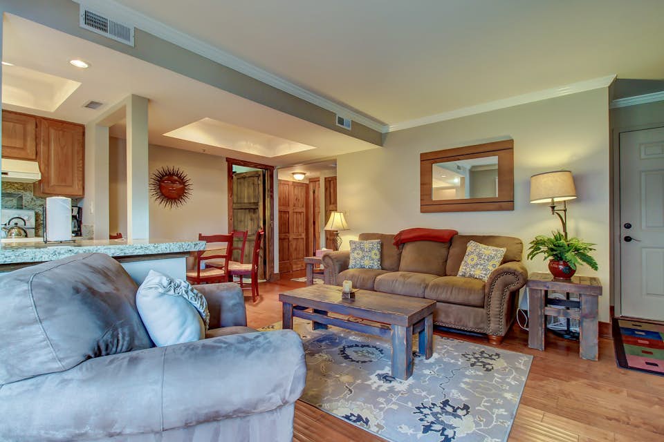 Powderwood Condo 2 BD Vacation Rental in Park City, UT Vacasa