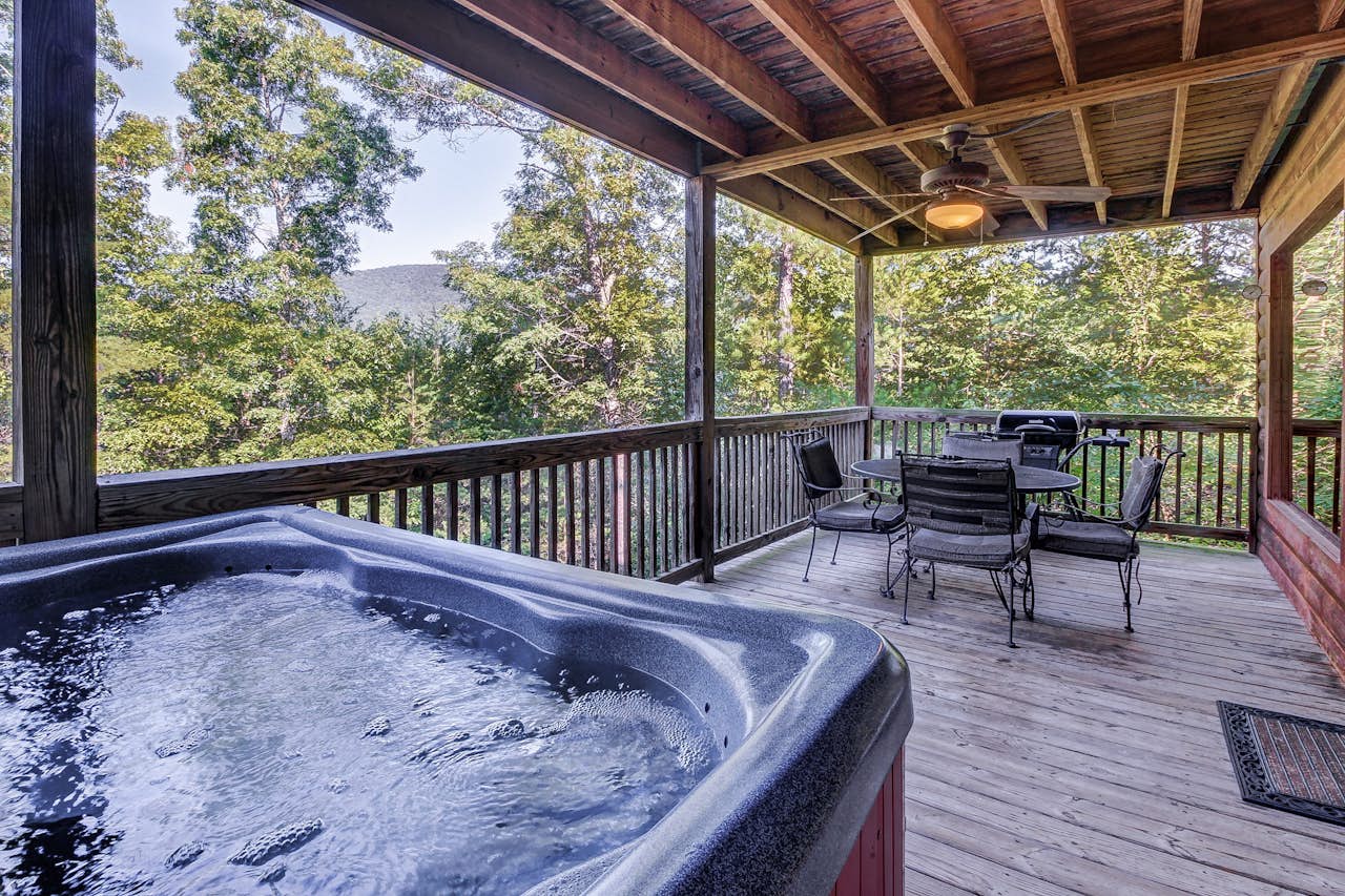 Cabin 2 BD Vacation Rental in Sautee Nacoochee, GA Vacasa